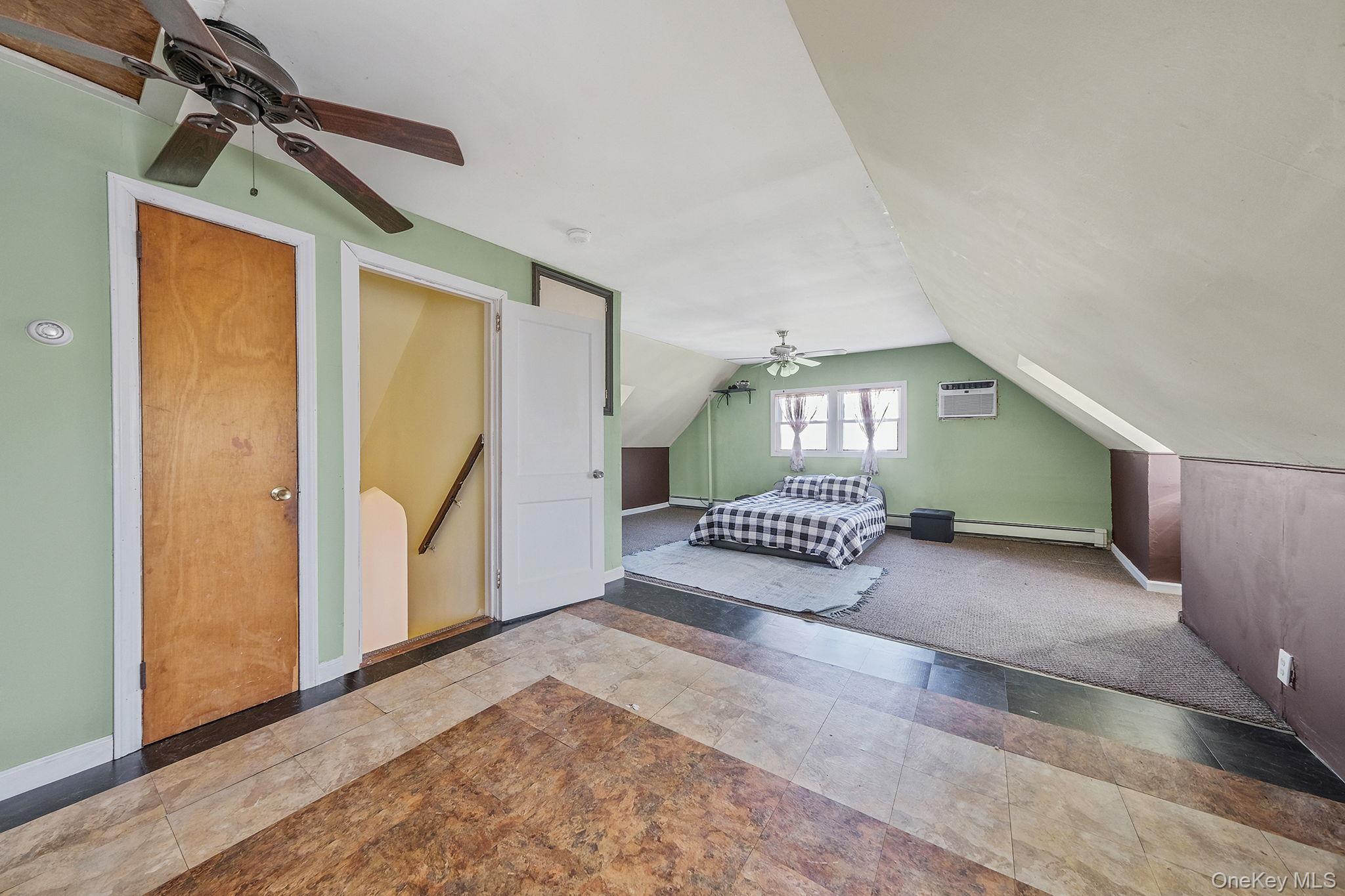 Single Family Vanderbilt  Suffolk County, NY 11769, MLS-925424-23