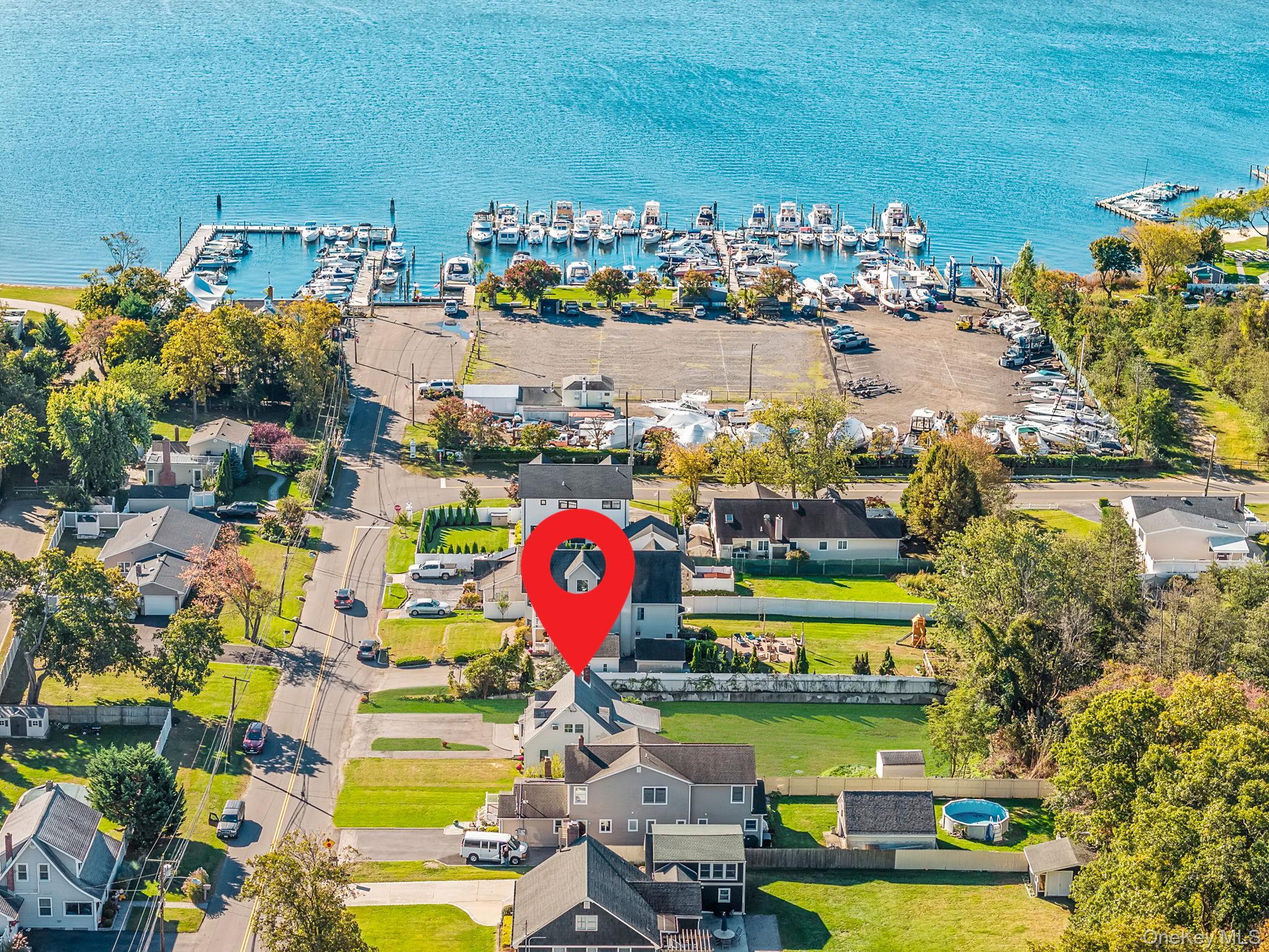 Single Family Vanderbilt  Suffolk County, NY 11769, MLS-925424-32