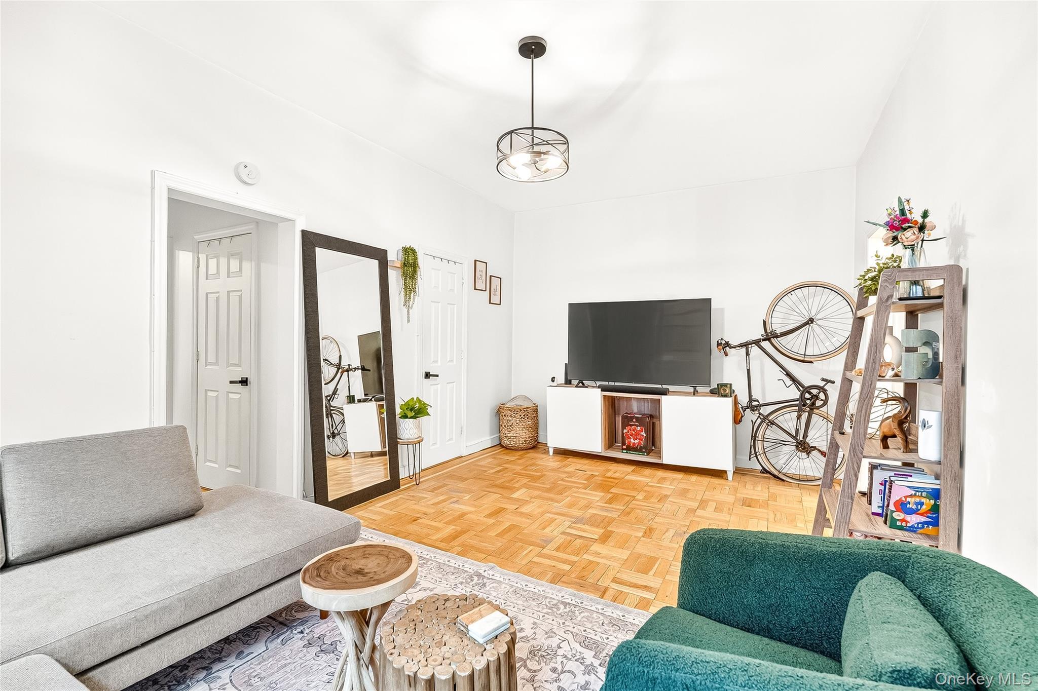 Coop Lafontaine  Bronx, NY 10457, MLS-925436-24