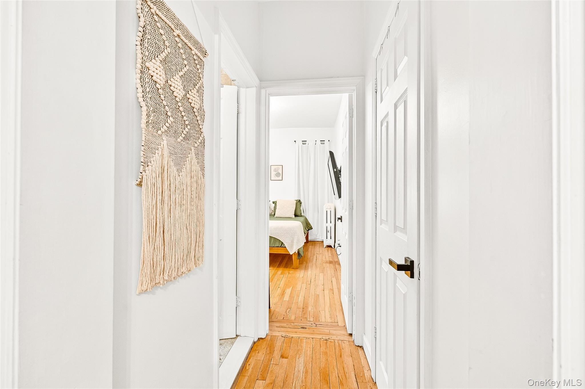 Coop Lafontaine  Bronx, NY 10457, MLS-925436-25