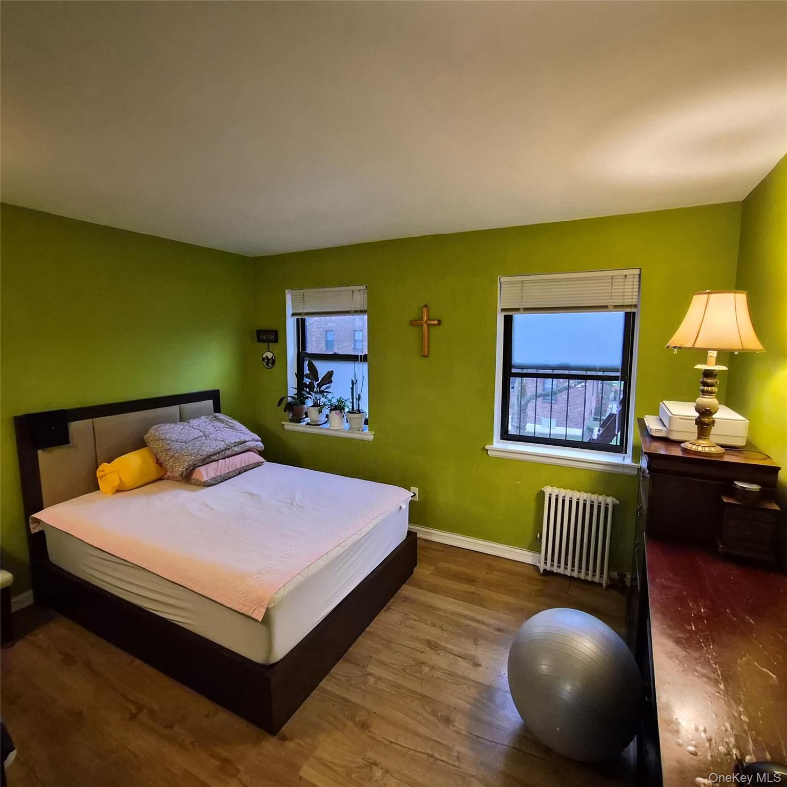 Coop Bayside Queens, NY 11361, MLS-925460-6