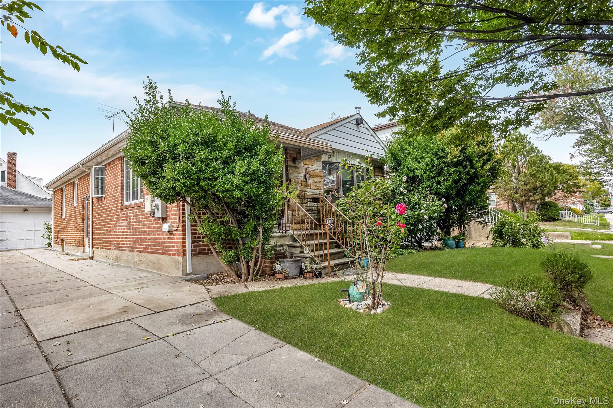 Single Family 170th Queens, NY 11365, MLS-925461-2