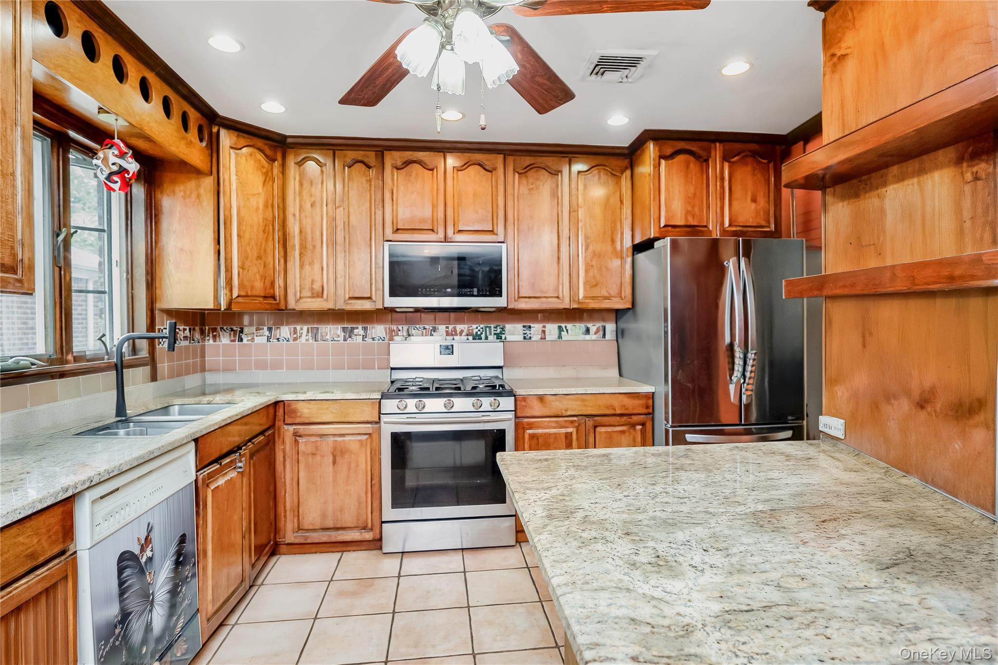 Single Family 170th Queens, NY 11365, MLS-925461-5