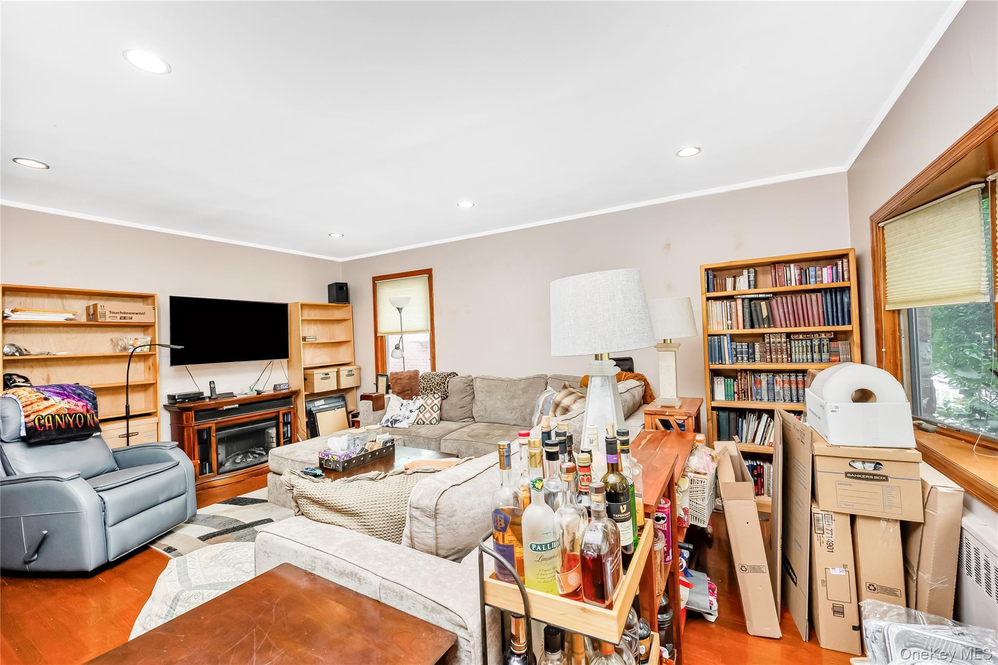 Single Family 170th Queens, NY 11365, MLS-925461-8