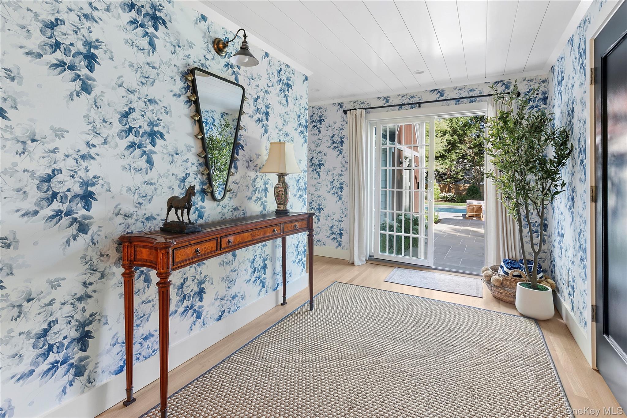 Single Family East Gate Suffolk County, NY 11975, MLS-925463-11