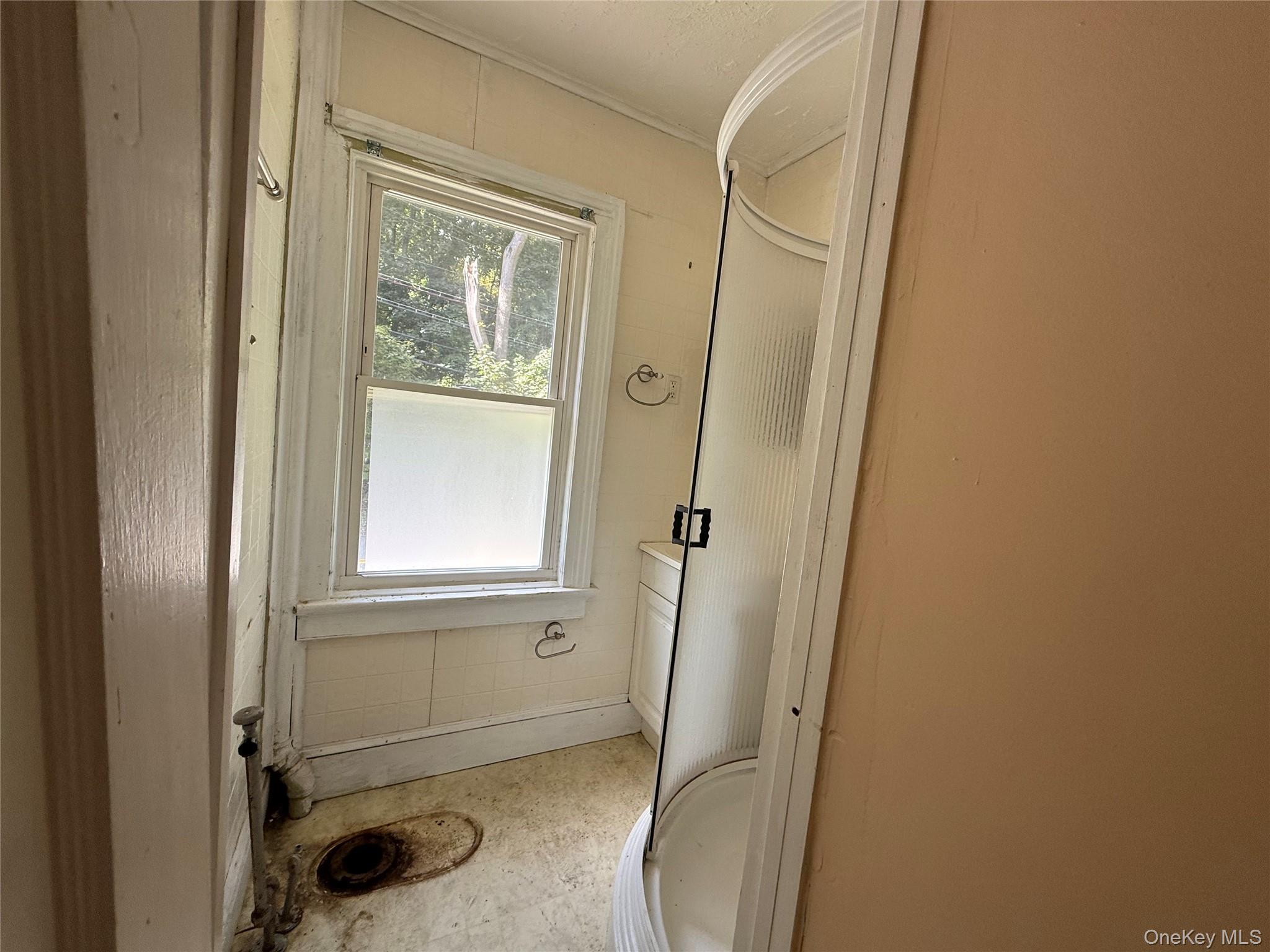 Single Family Old Crompond Westchester County, NY 10567, MLS-925465-13