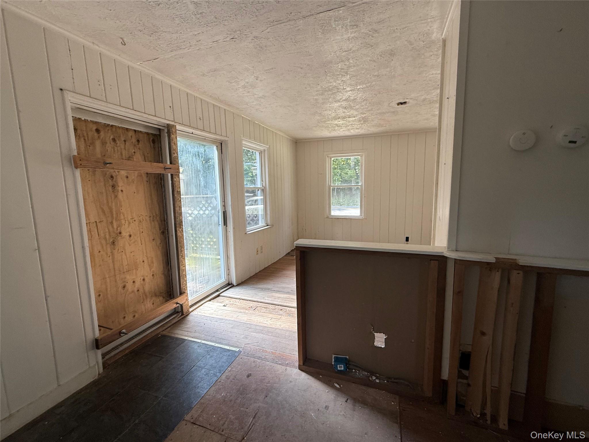 Single Family Old Crompond Westchester County, NY 10567, MLS-925465-4