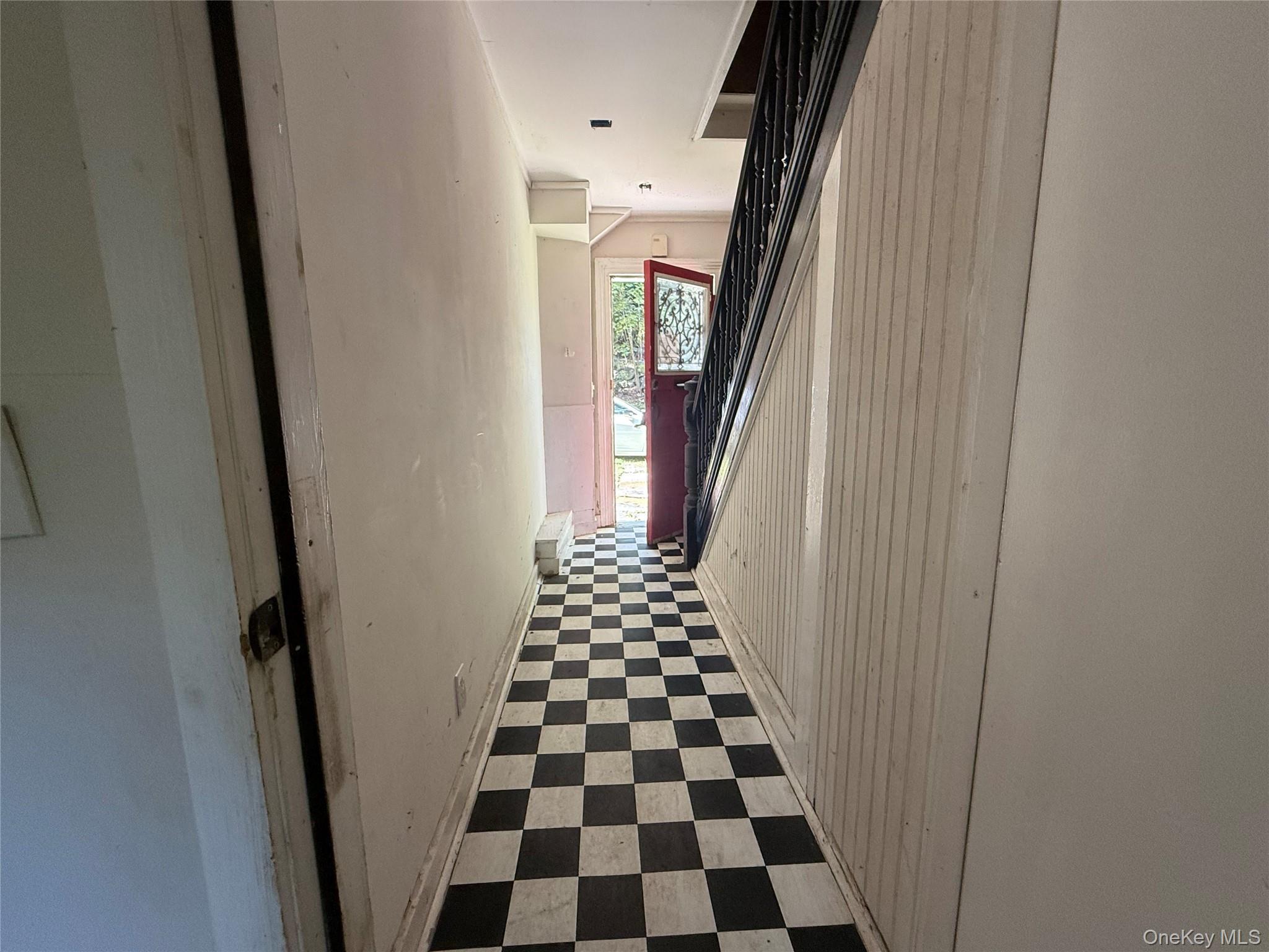 Single Family Old Crompond Westchester County, NY 10567, MLS-925465-8