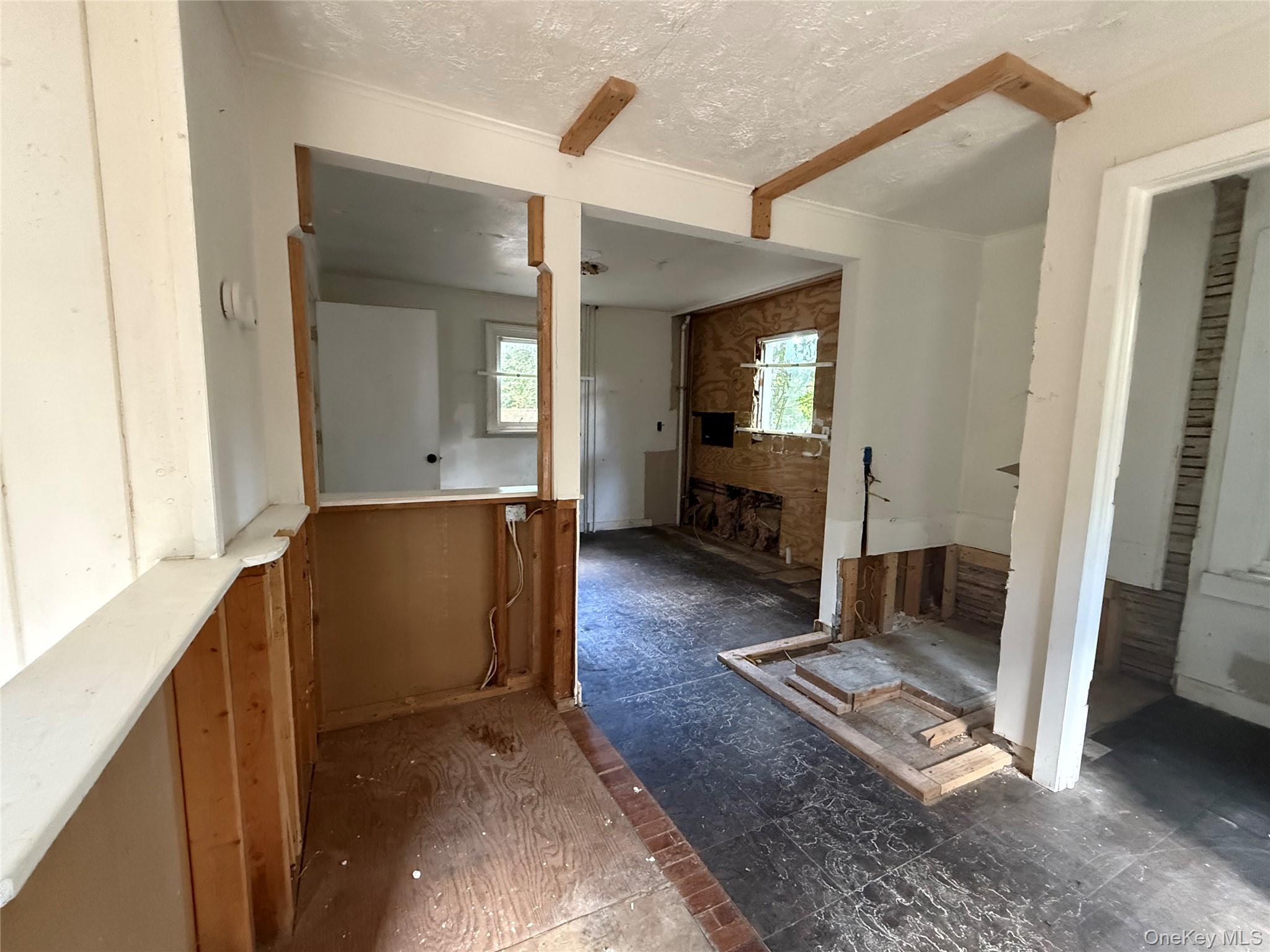 Single Family Old Crompond Westchester County, NY 10567, MLS-925465-9