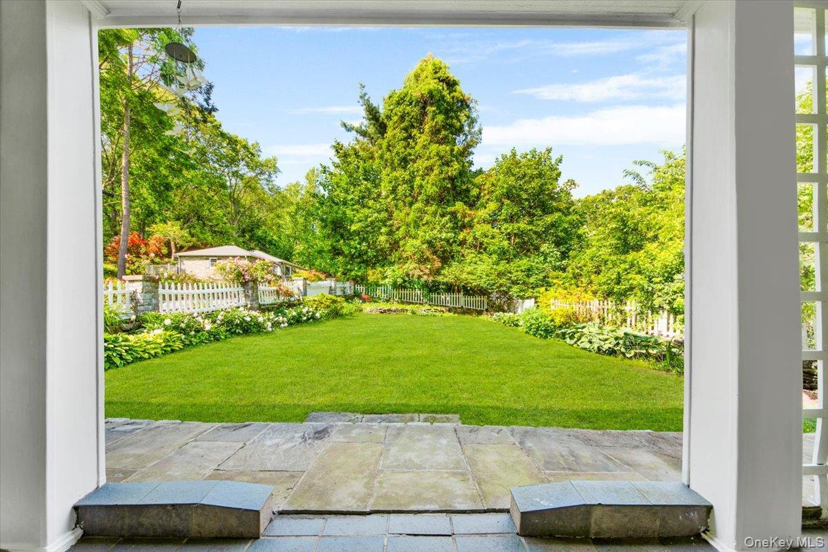 Single Family Sunset  Westchester County, NY 10530, MLS-925476-7