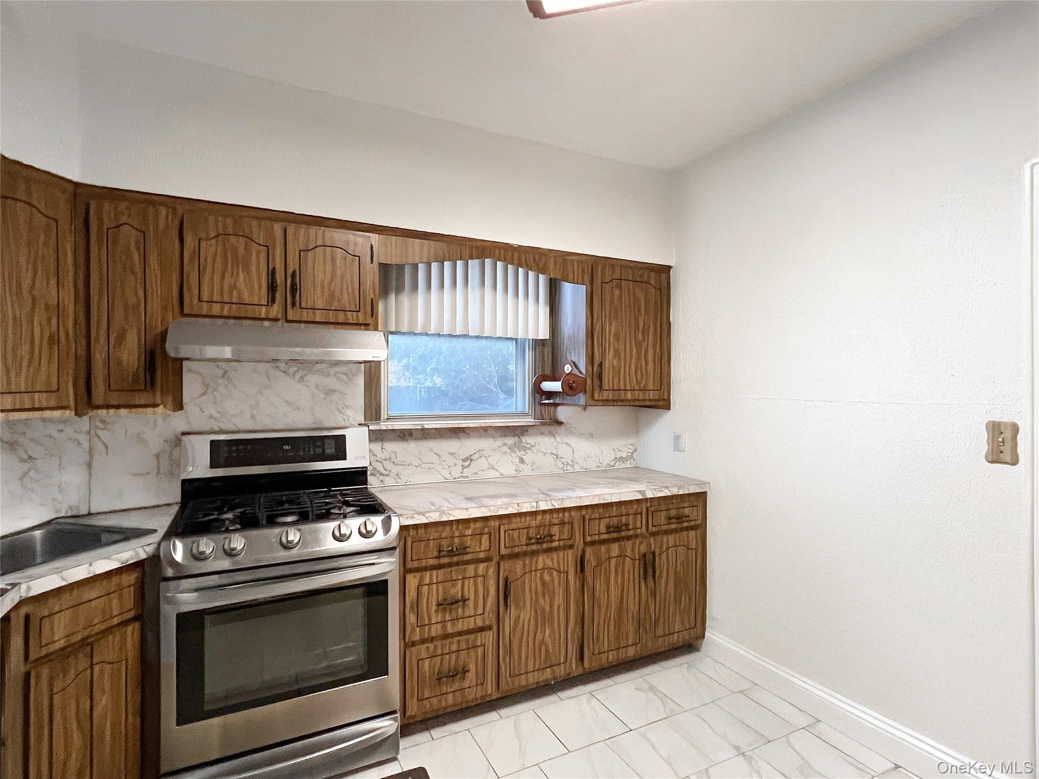 Single Family Utopia Parkway Queens, NY 11358, MLS-925477-7