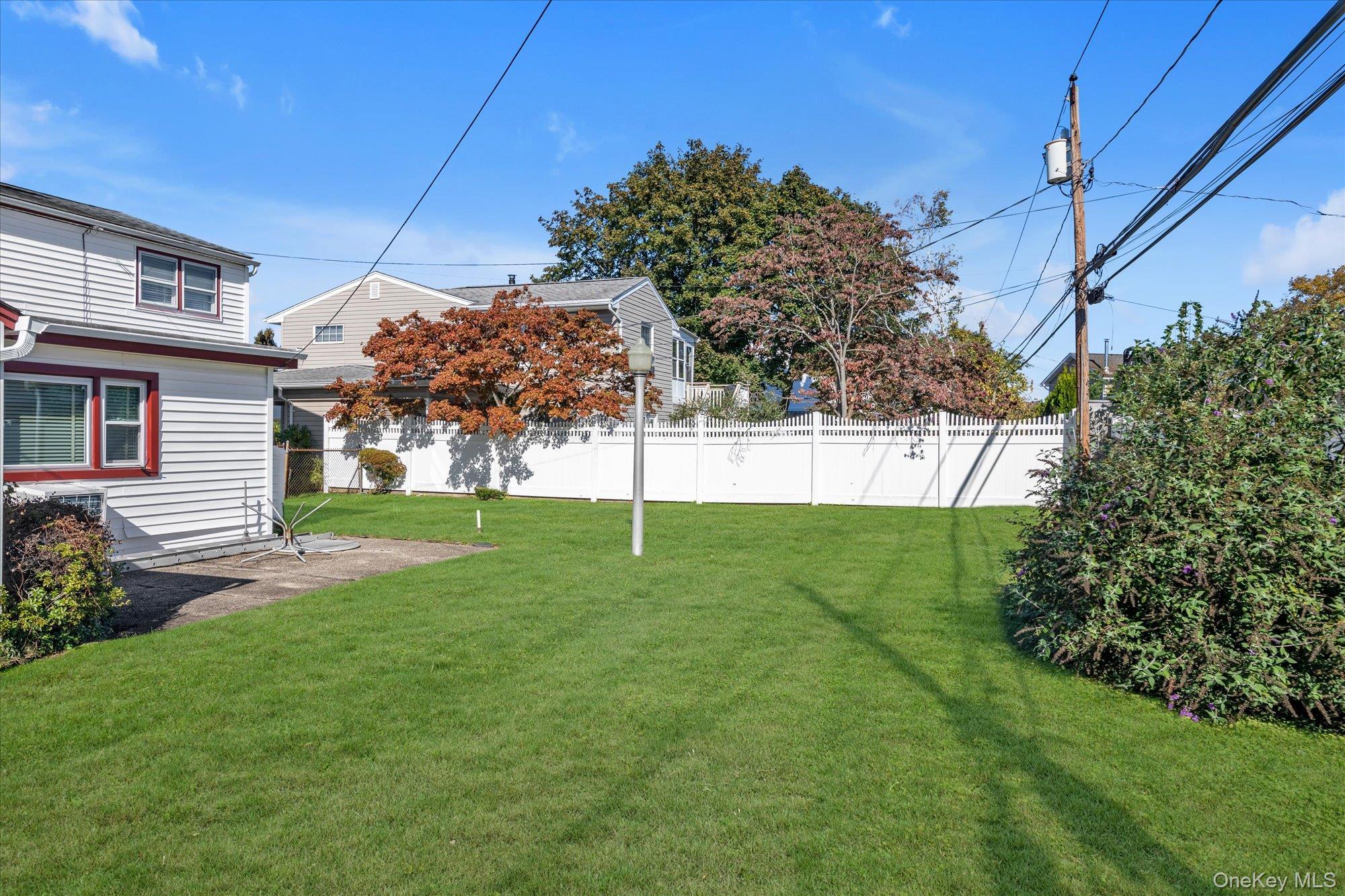 Single Family Florence  Nassau County, NY 11714, MLS-925487-21