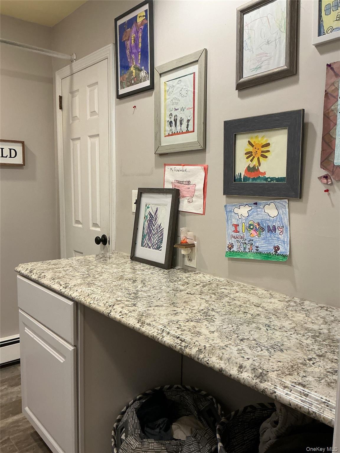 Single Family Salonga Woods Suffolk County, NY 11768, MLS-925492-33