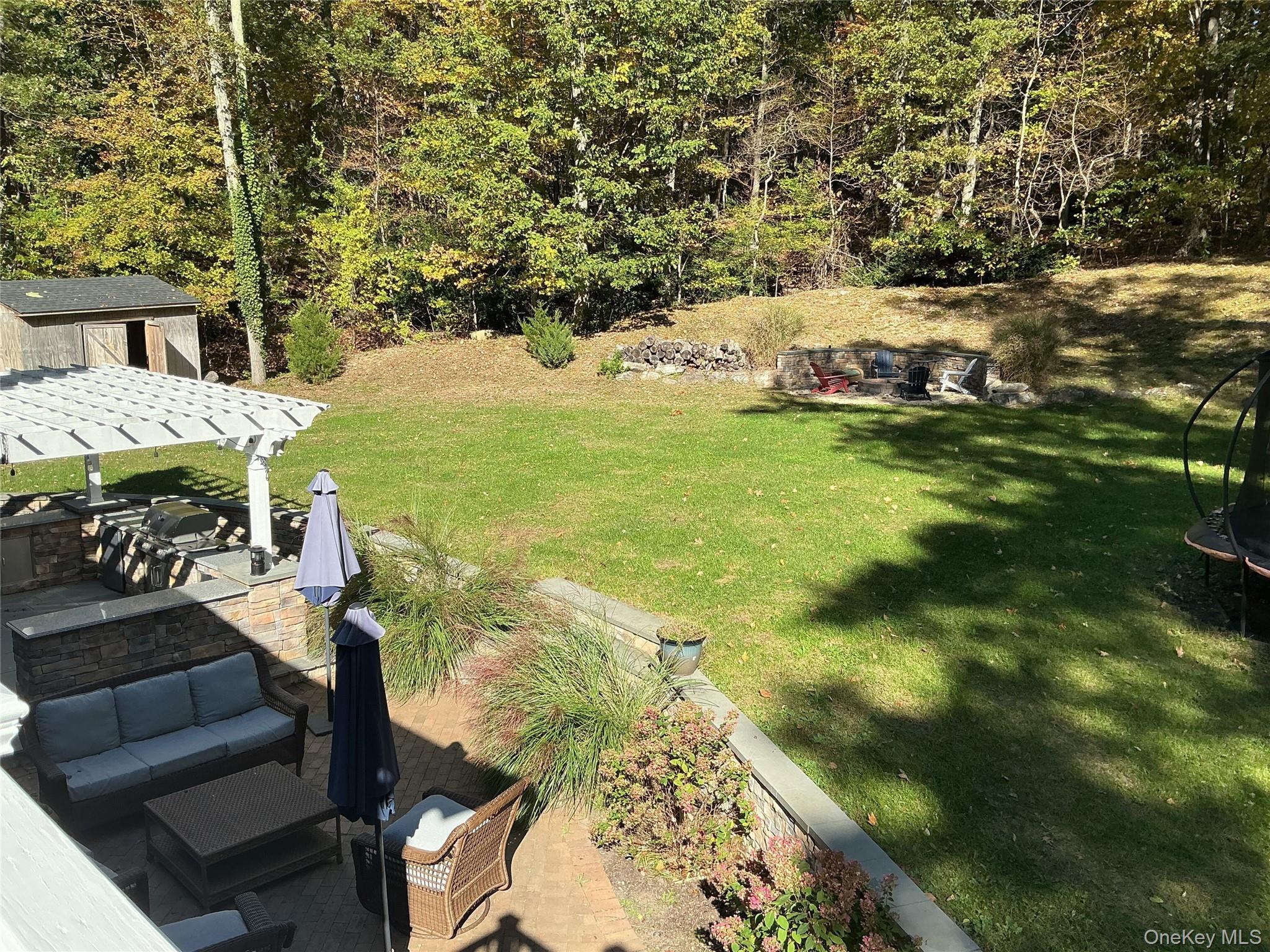 Single Family Salonga Woods Suffolk County, NY 11768, MLS-925492-41