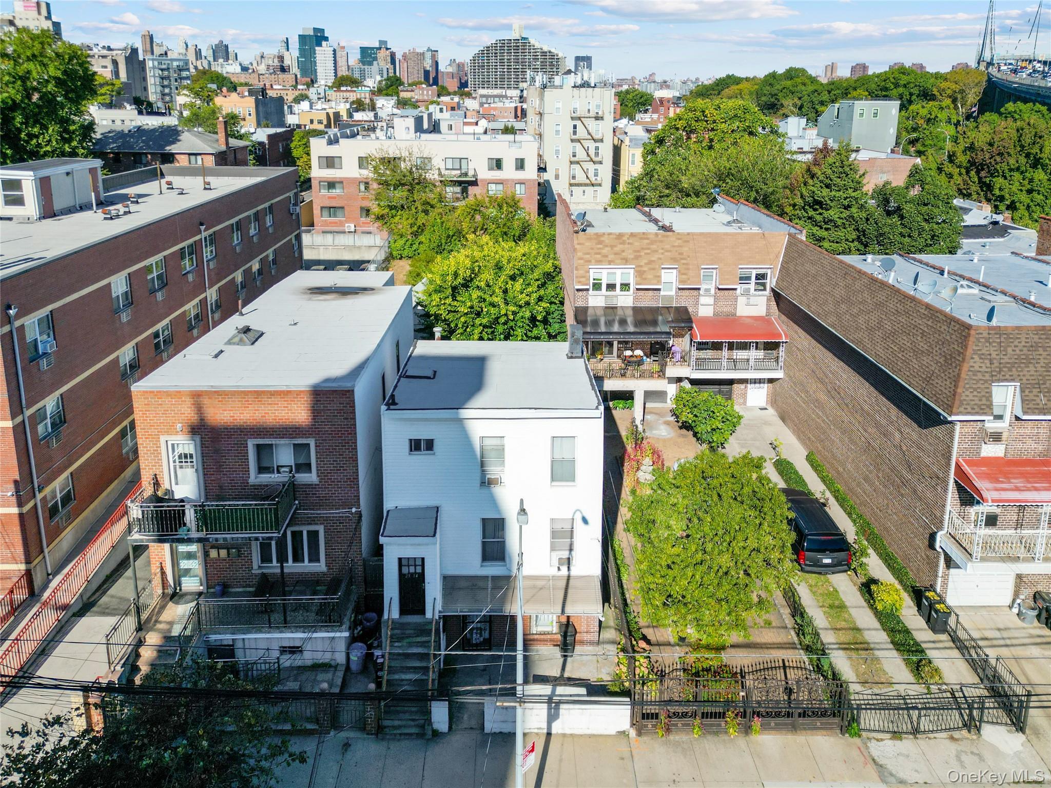 Single Family Crescent Queens, NY 11102, MLS-925496-14