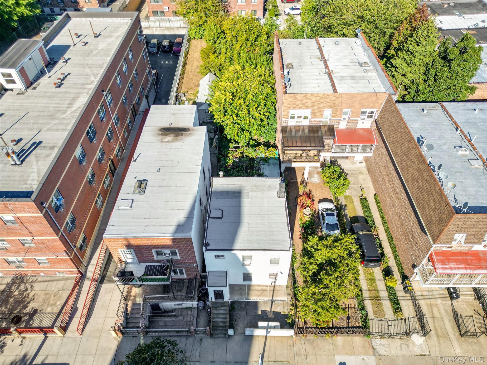 Single Family Crescent Queens, NY 11102, MLS-925496-15