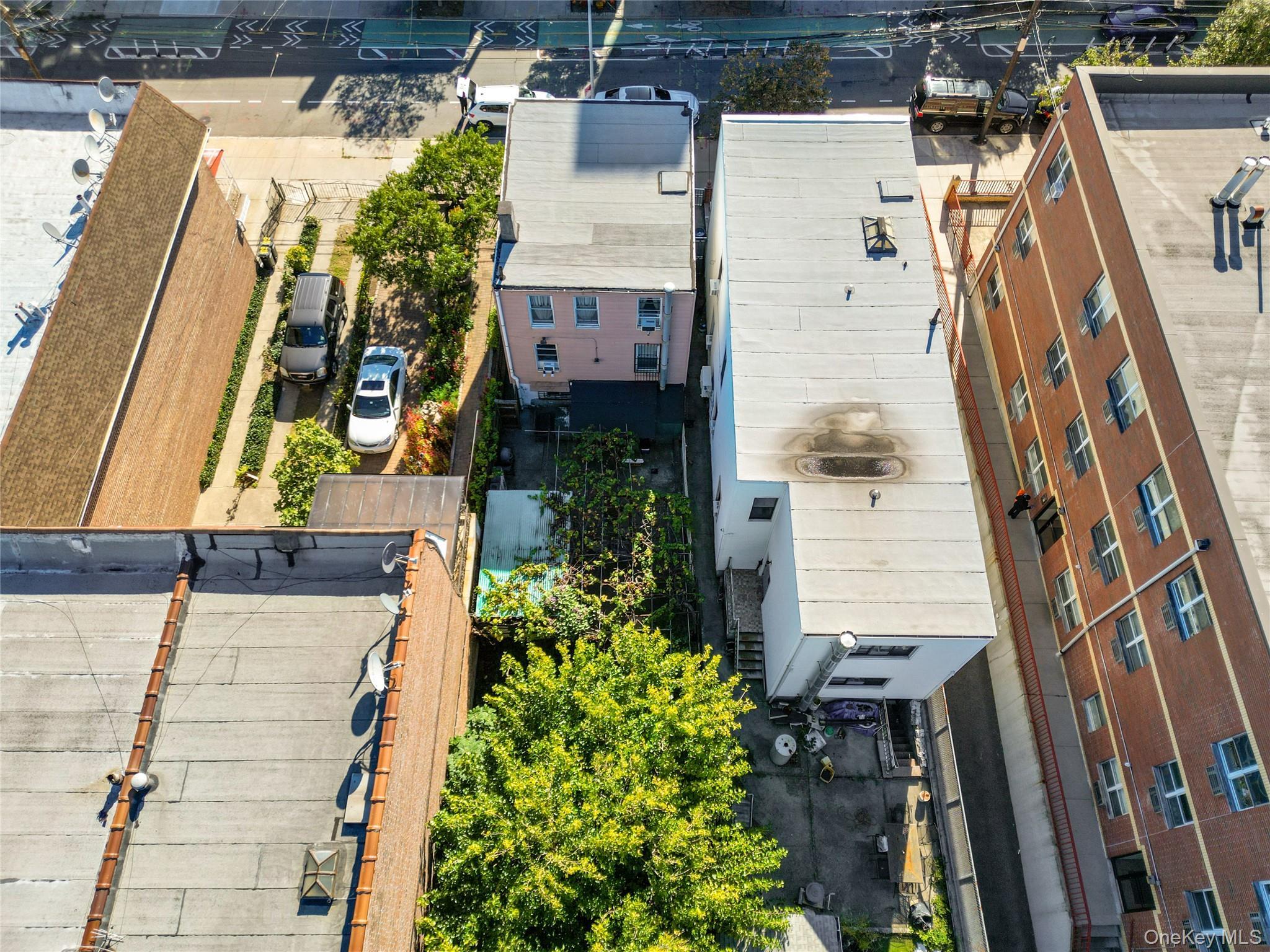 Single Family Crescent Queens, NY 11102, MLS-925496-18