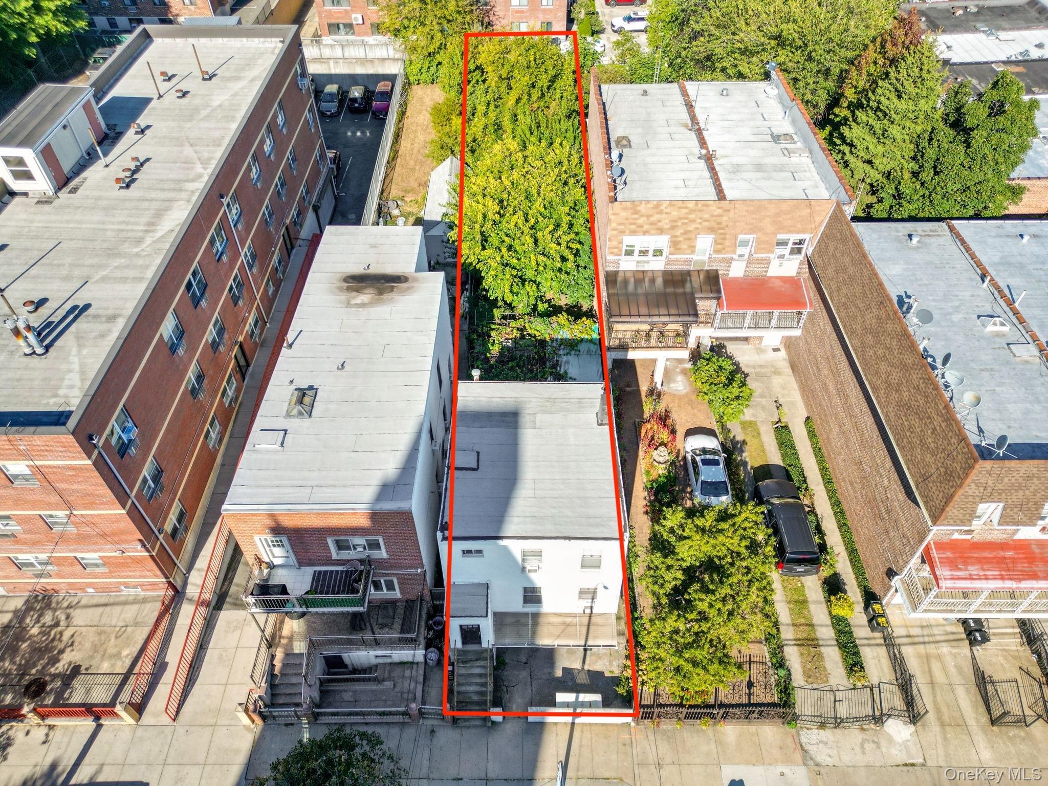 Single Family Crescent Queens, NY 11102, MLS-925496-2