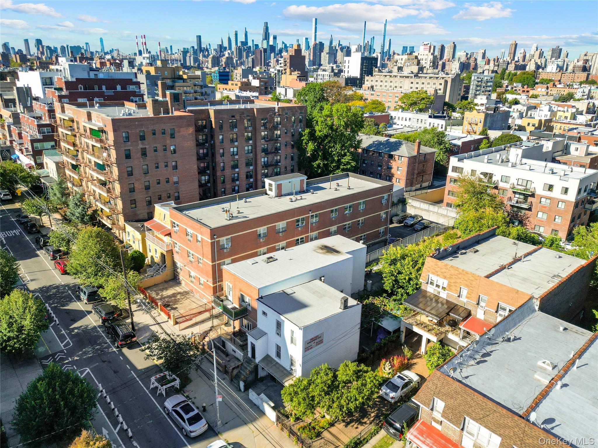 Single Family Crescent Queens, NY 11102, MLS-925496-7