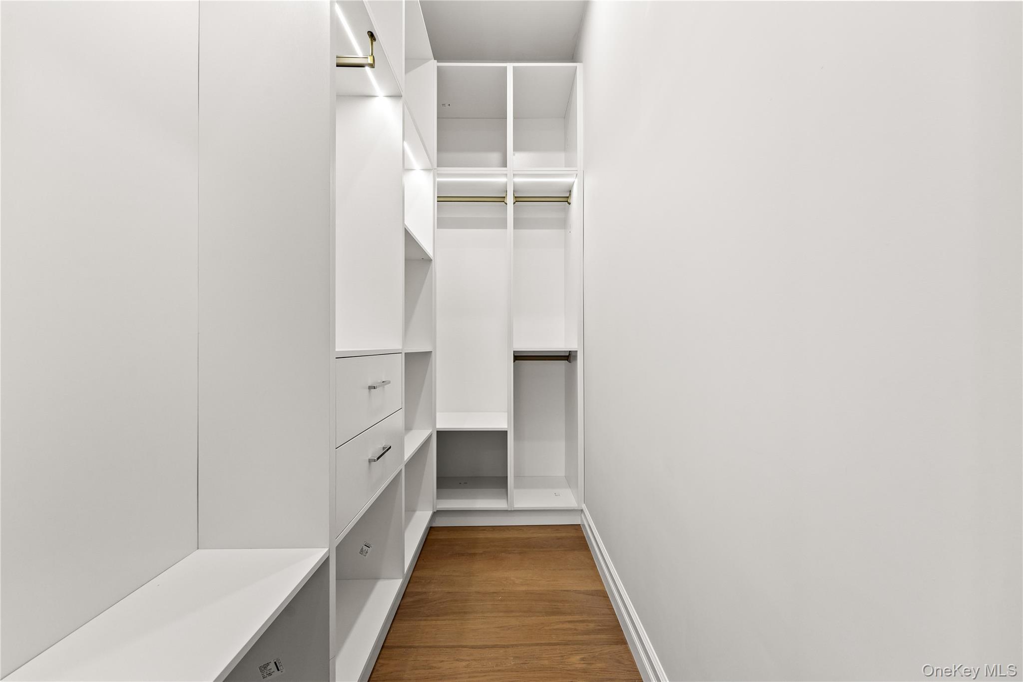 Single Family 221st  Queens, NY 11361, MLS-925520-28