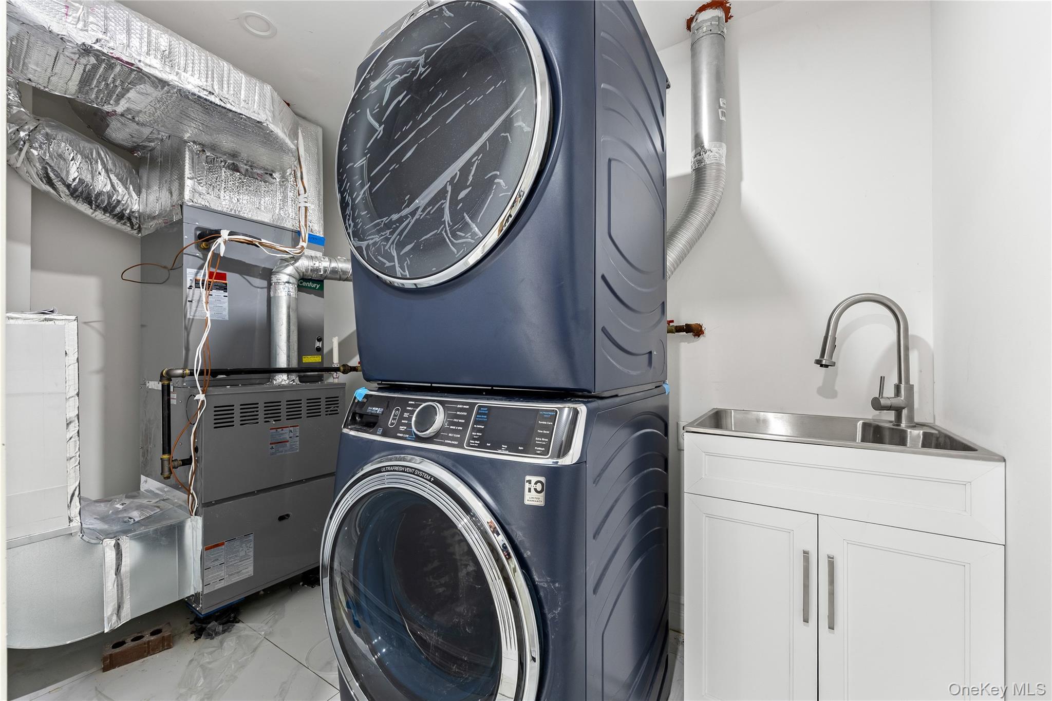 Single Family 221st  Queens, NY 11361, MLS-925520-34