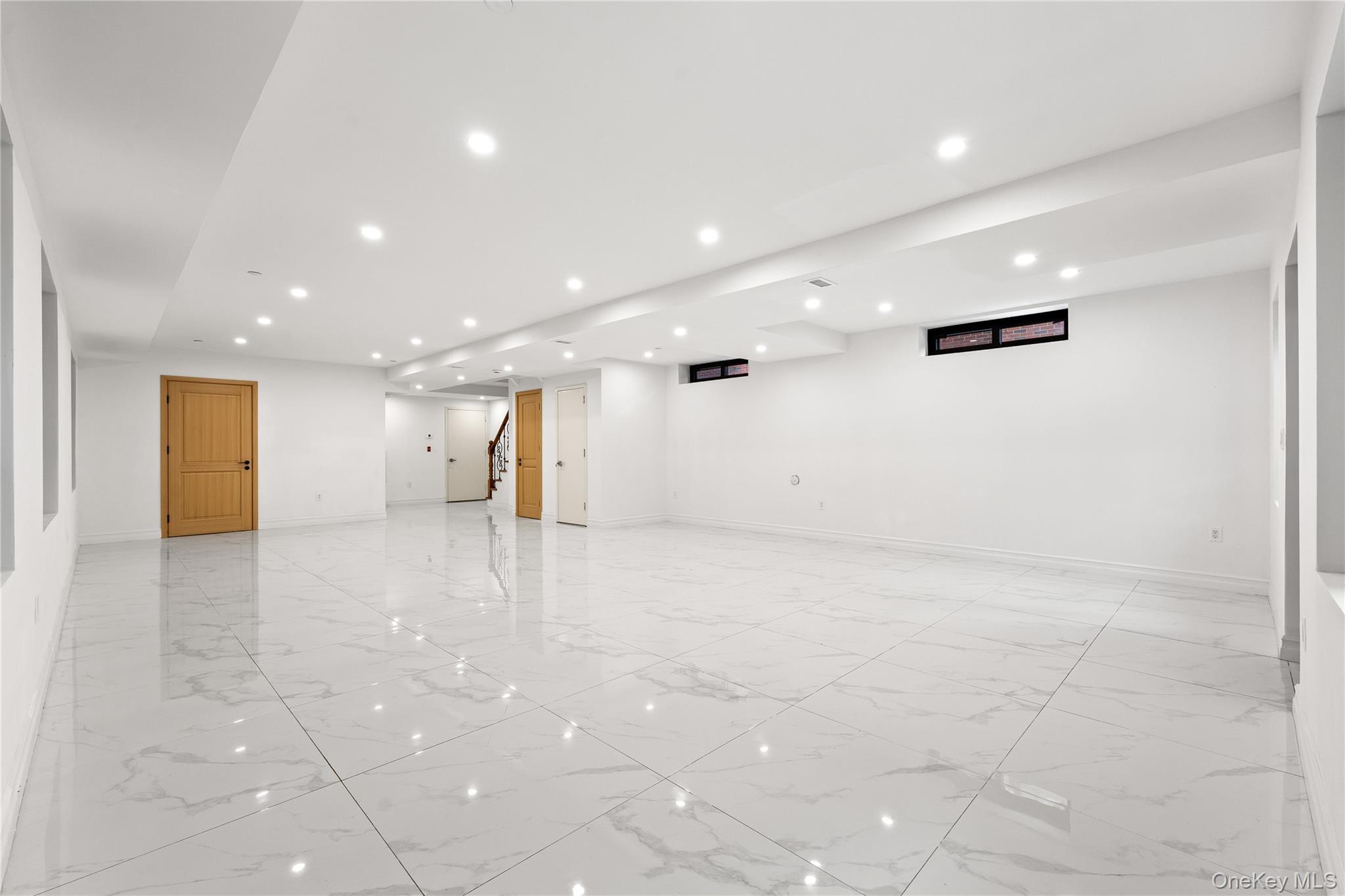 Single Family 221st  Queens, NY 11361, MLS-925520-38