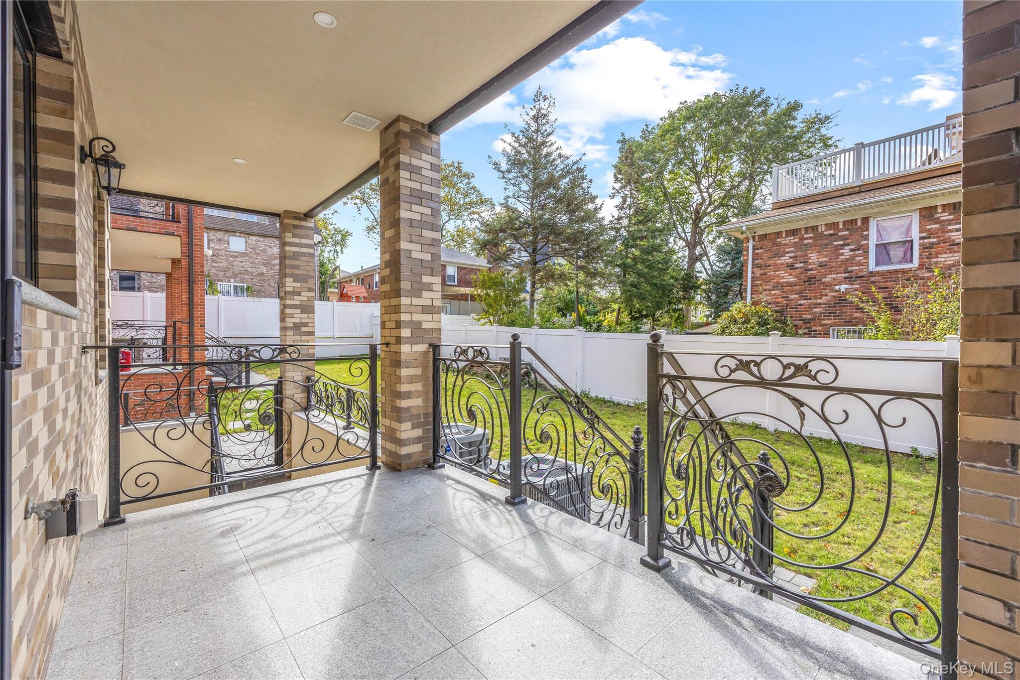 Single Family 221st  Queens, NY 11361, MLS-925520-40