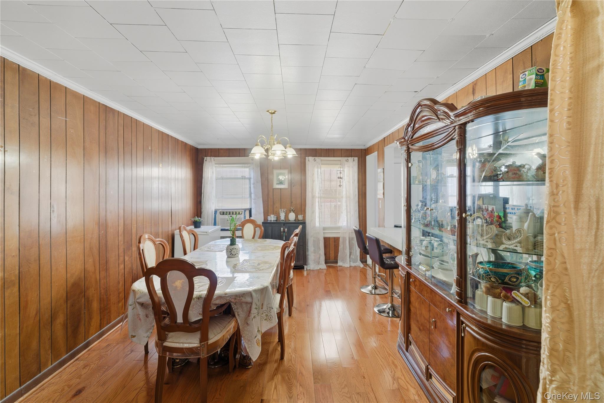 Single Family 207th Queens, NY 11427, MLS-925529-9