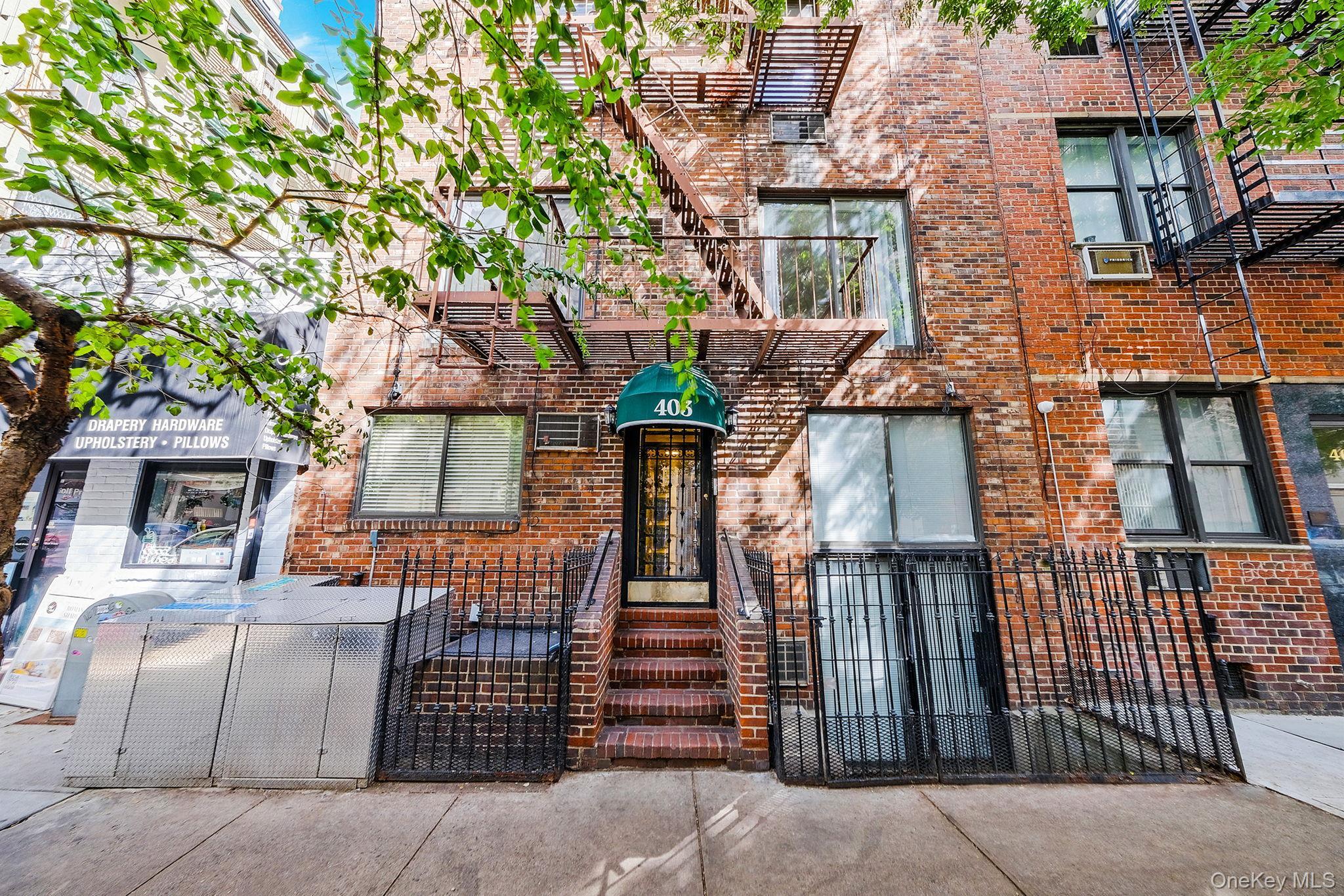 Coop E 87th Manhattan, NY 10128, MLS-925532-15