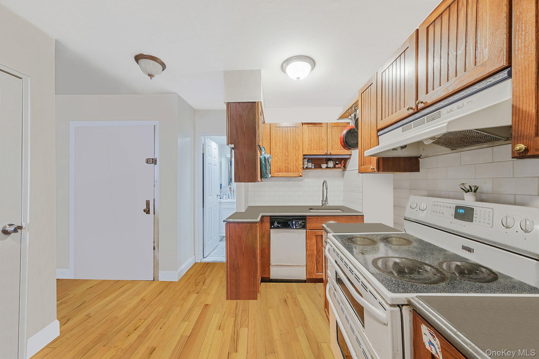 Coop E 87th Manhattan, NY 10128, MLS-925532-6