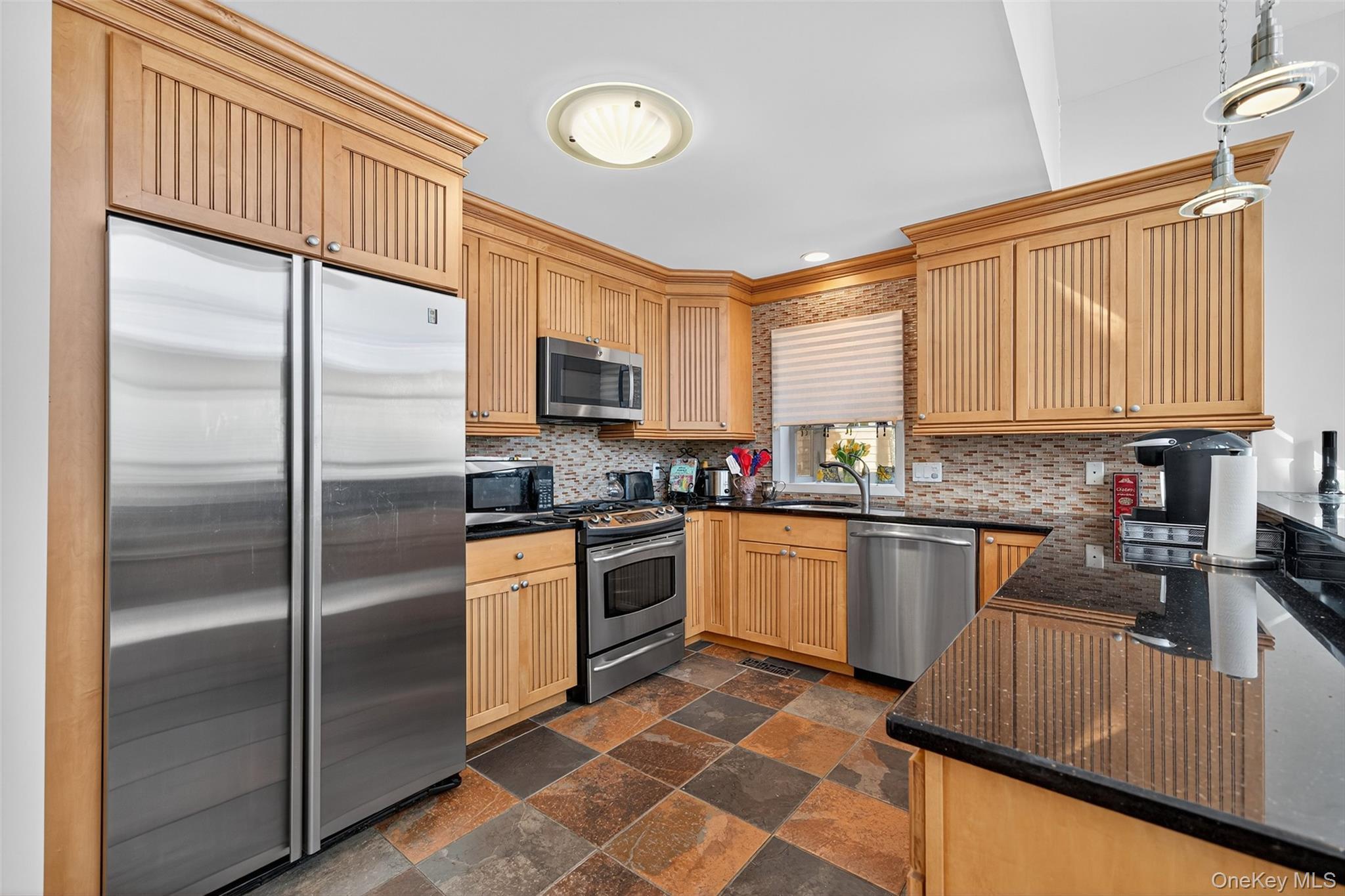 Single Family Sackett Lake  Sullivan County, NY 12701, MLS-925536-12