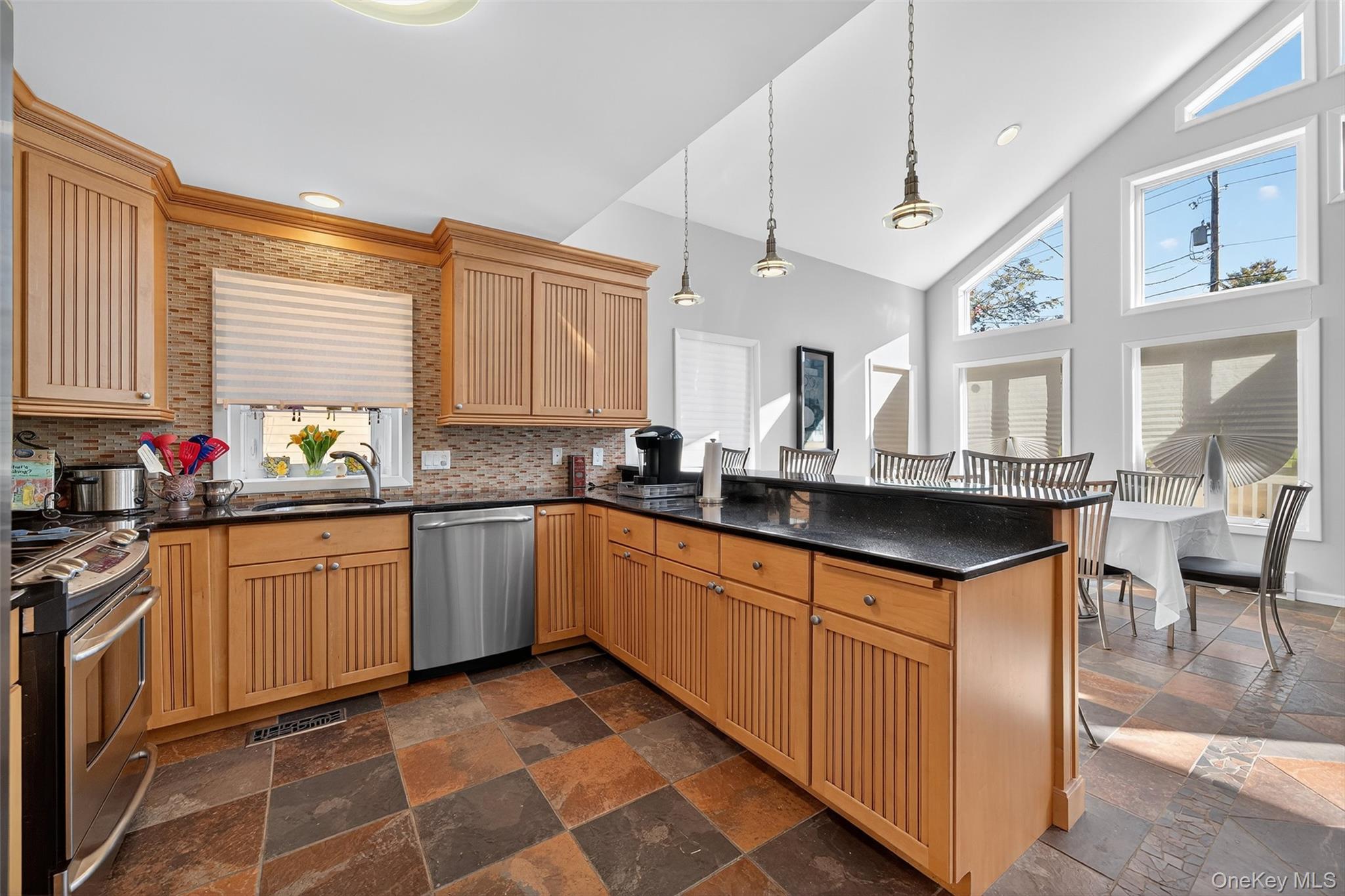 Single Family Sackett Lake  Sullivan County, NY 12701, MLS-925536-13