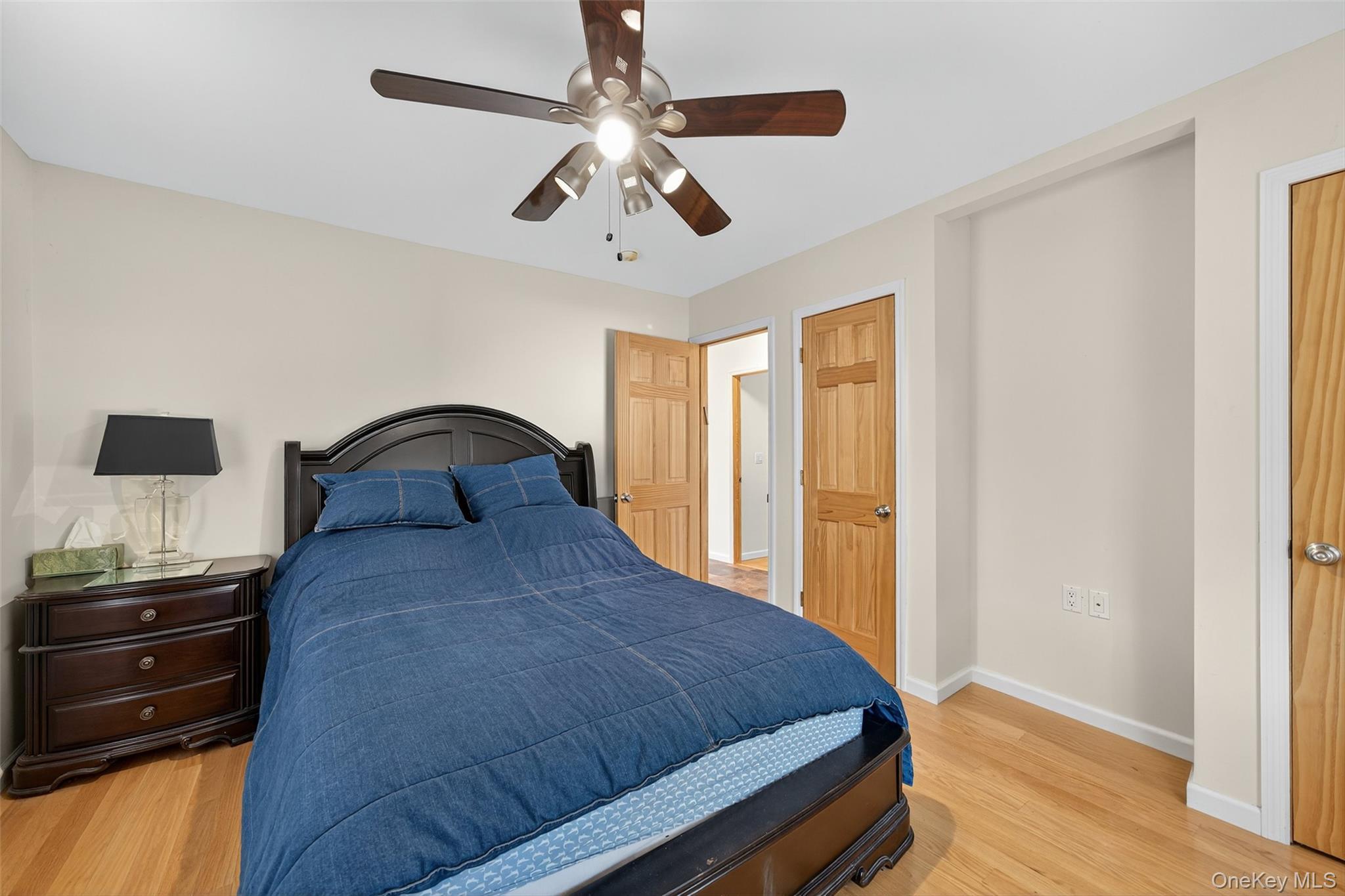 Single Family Sackett Lake  Sullivan County, NY 12701, MLS-925536-21