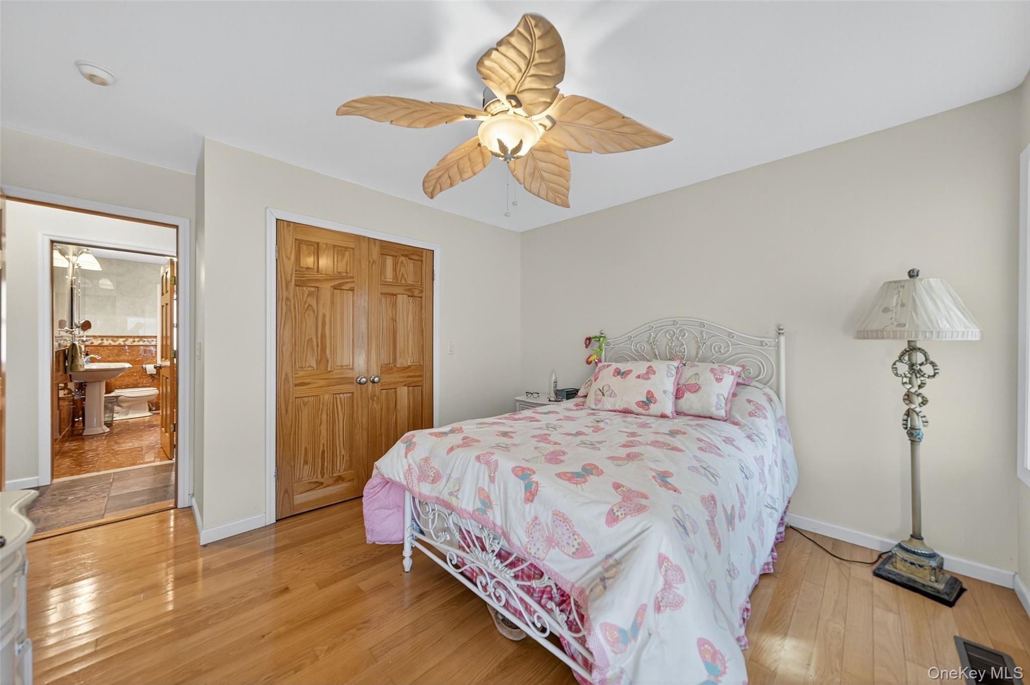 Single Family Sackett Lake  Sullivan County, NY 12701, MLS-925536-23