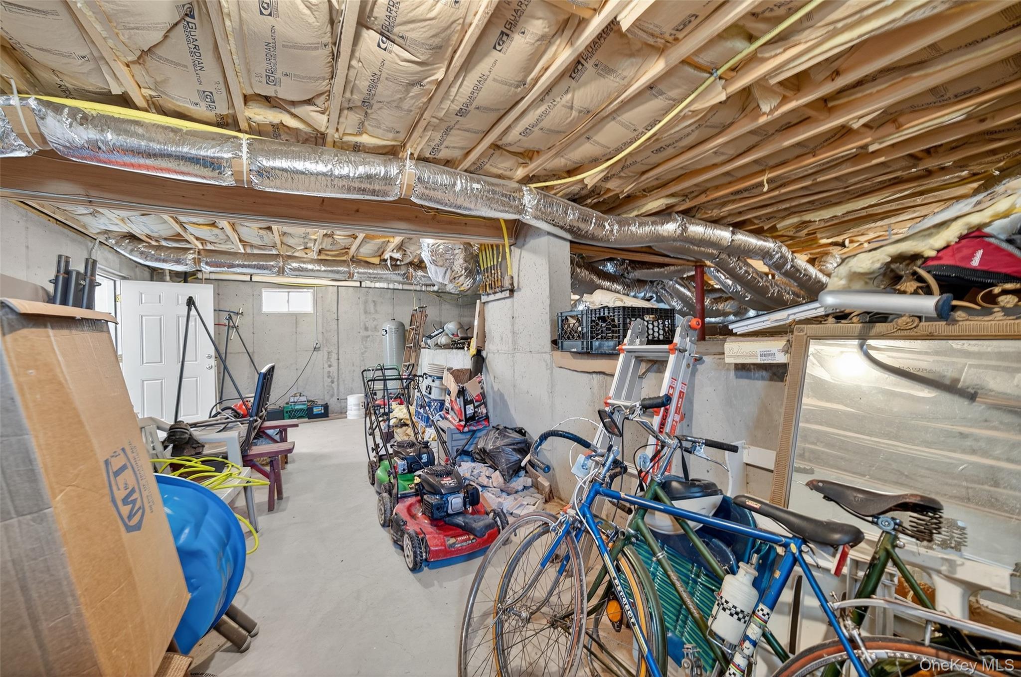 Single Family Sackett Lake  Sullivan County, NY 12701, MLS-925536-40