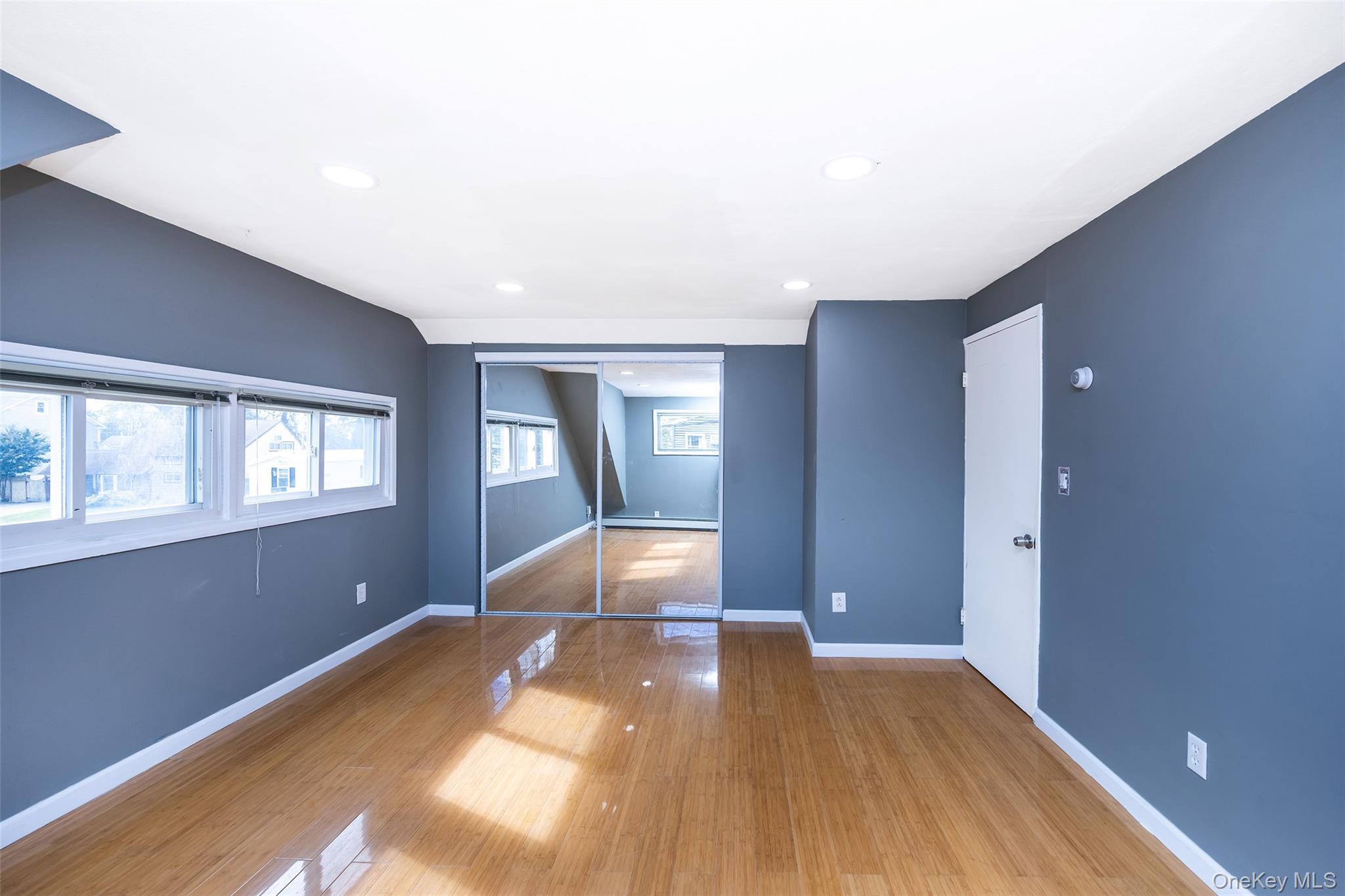 Single Family Sprucewood  Nassau County, NY 11756, MLS-925547-24