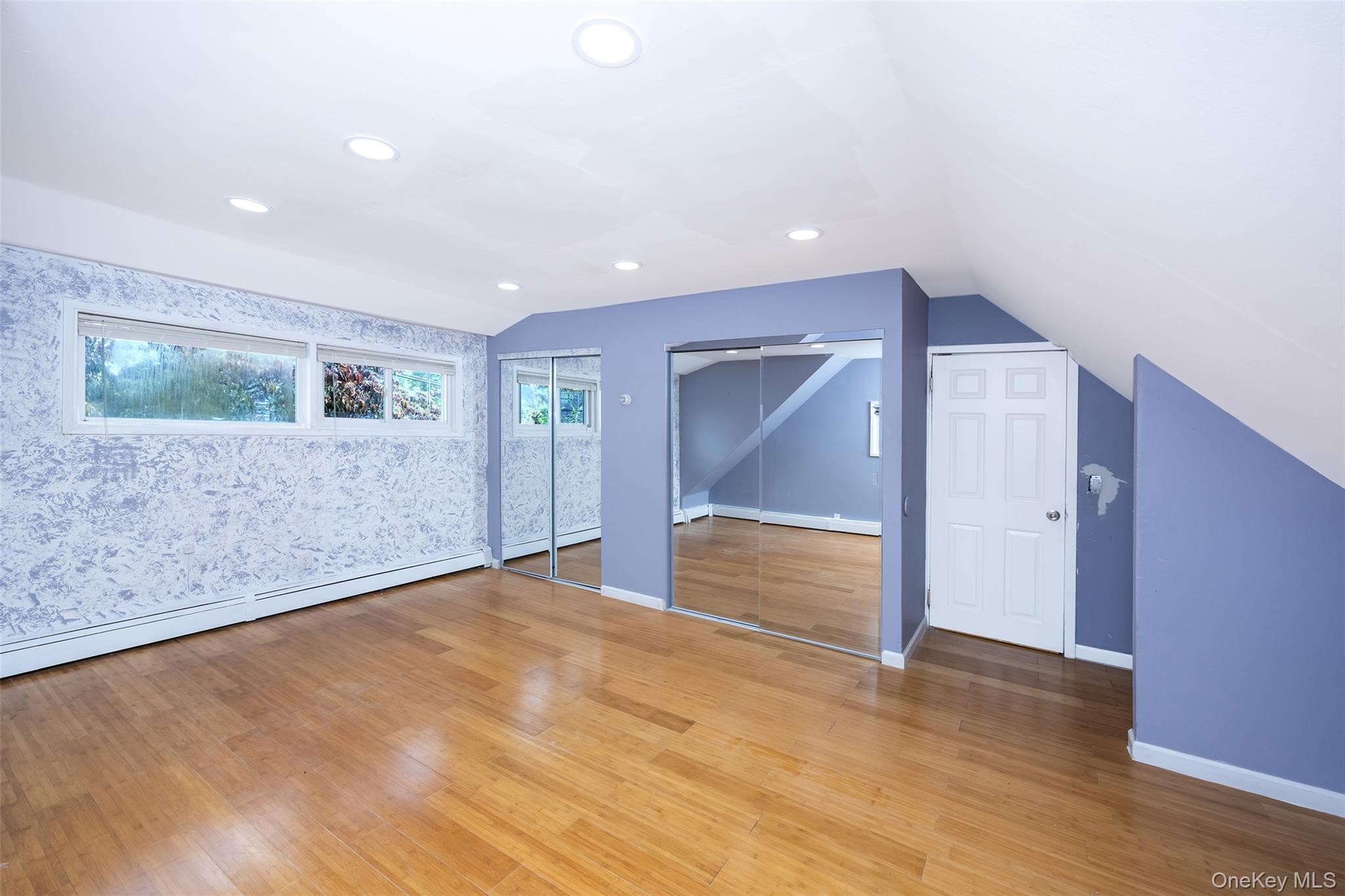 Single Family Sprucewood  Nassau County, NY 11756, MLS-925547-28