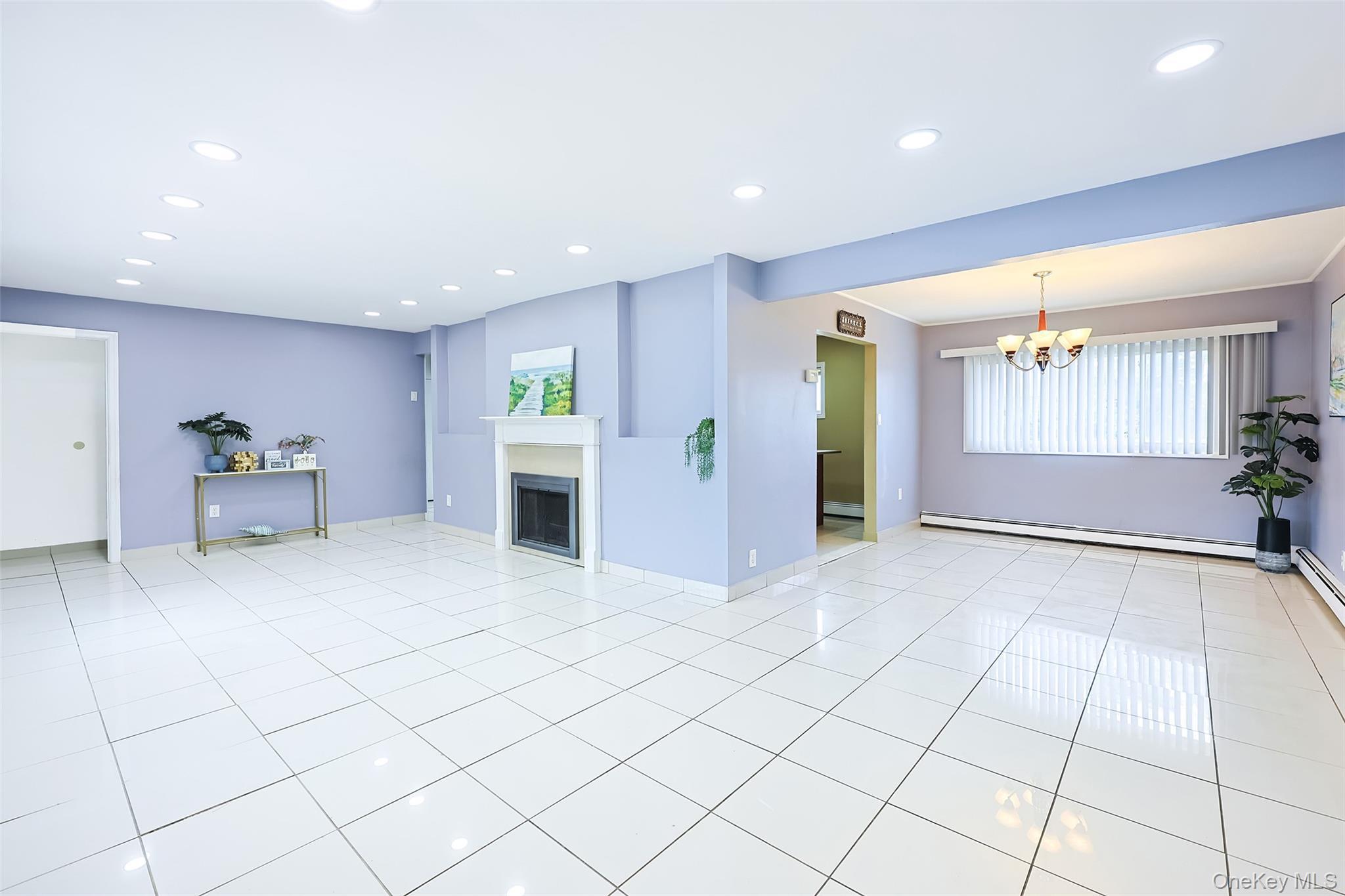 Single Family Sprucewood  Nassau County, NY 11756, MLS-925547-4