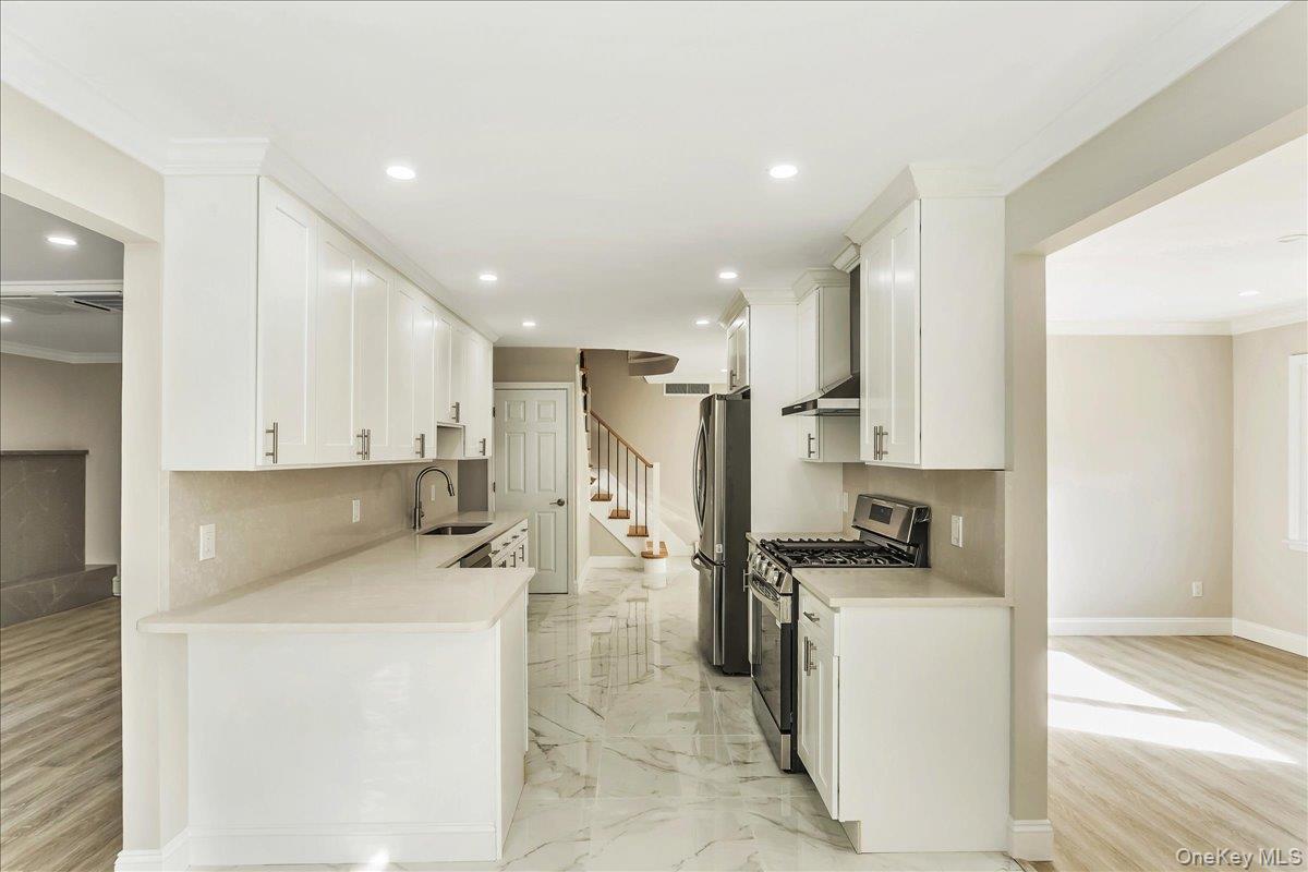 Single Family Wesleyan  Suffolk County, NY 11787, MLS-925583-11