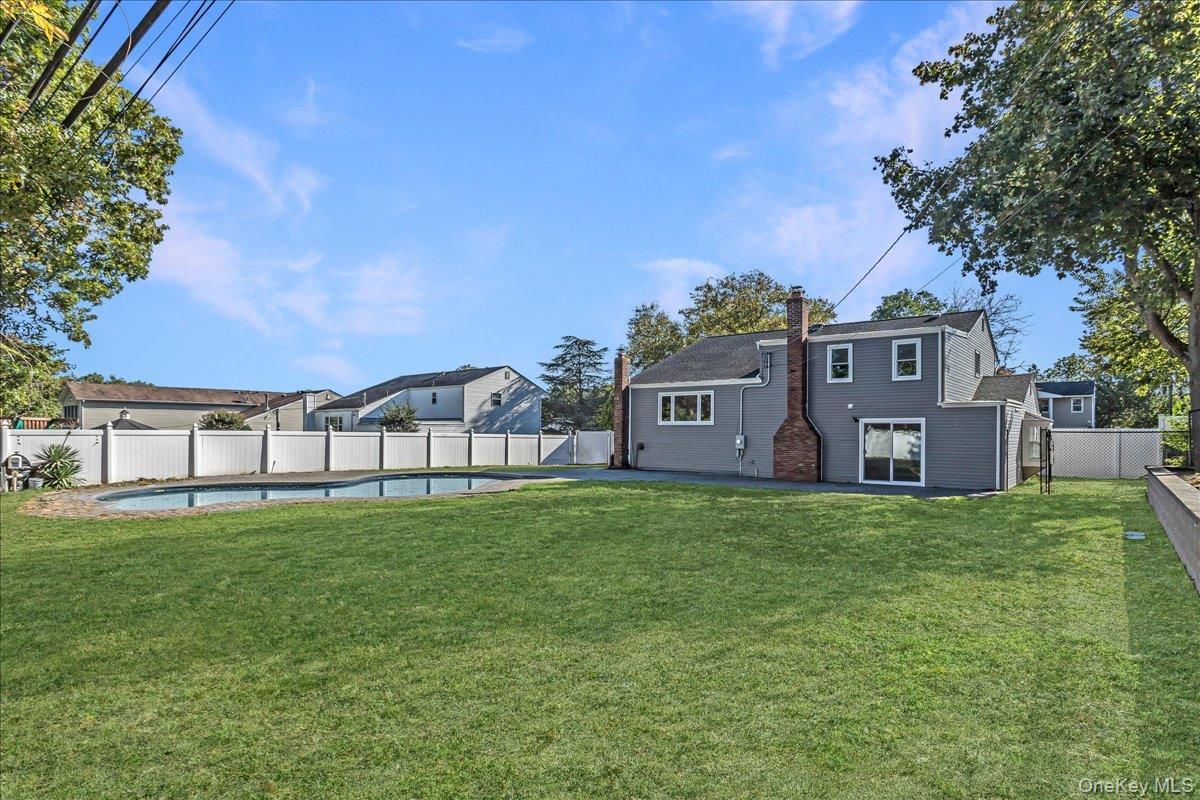 Single Family Wesleyan  Suffolk County, NY 11787, MLS-925583-30