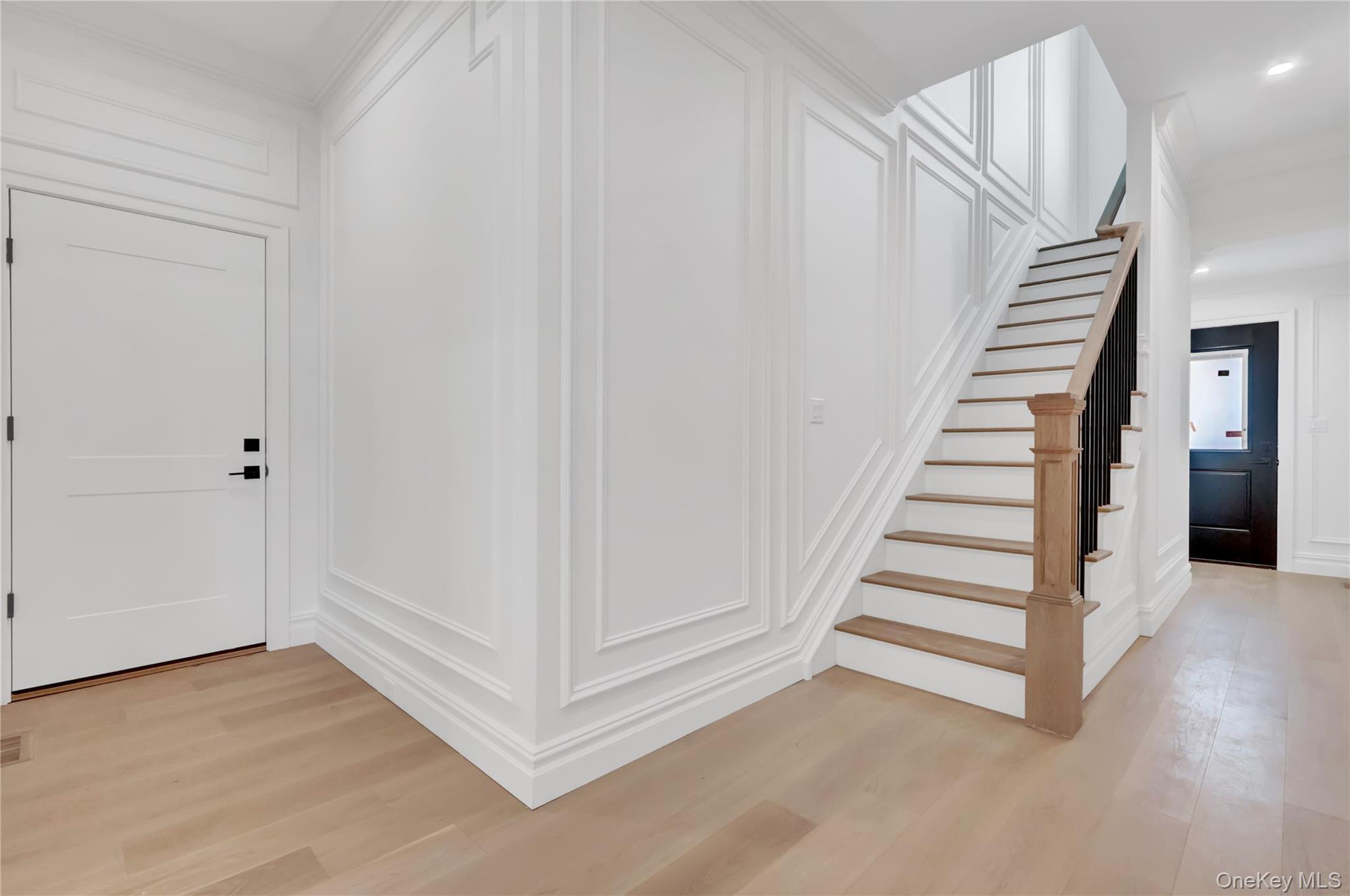 Single Family Estates Suffolk County, NY 11747, MLS-925599-10