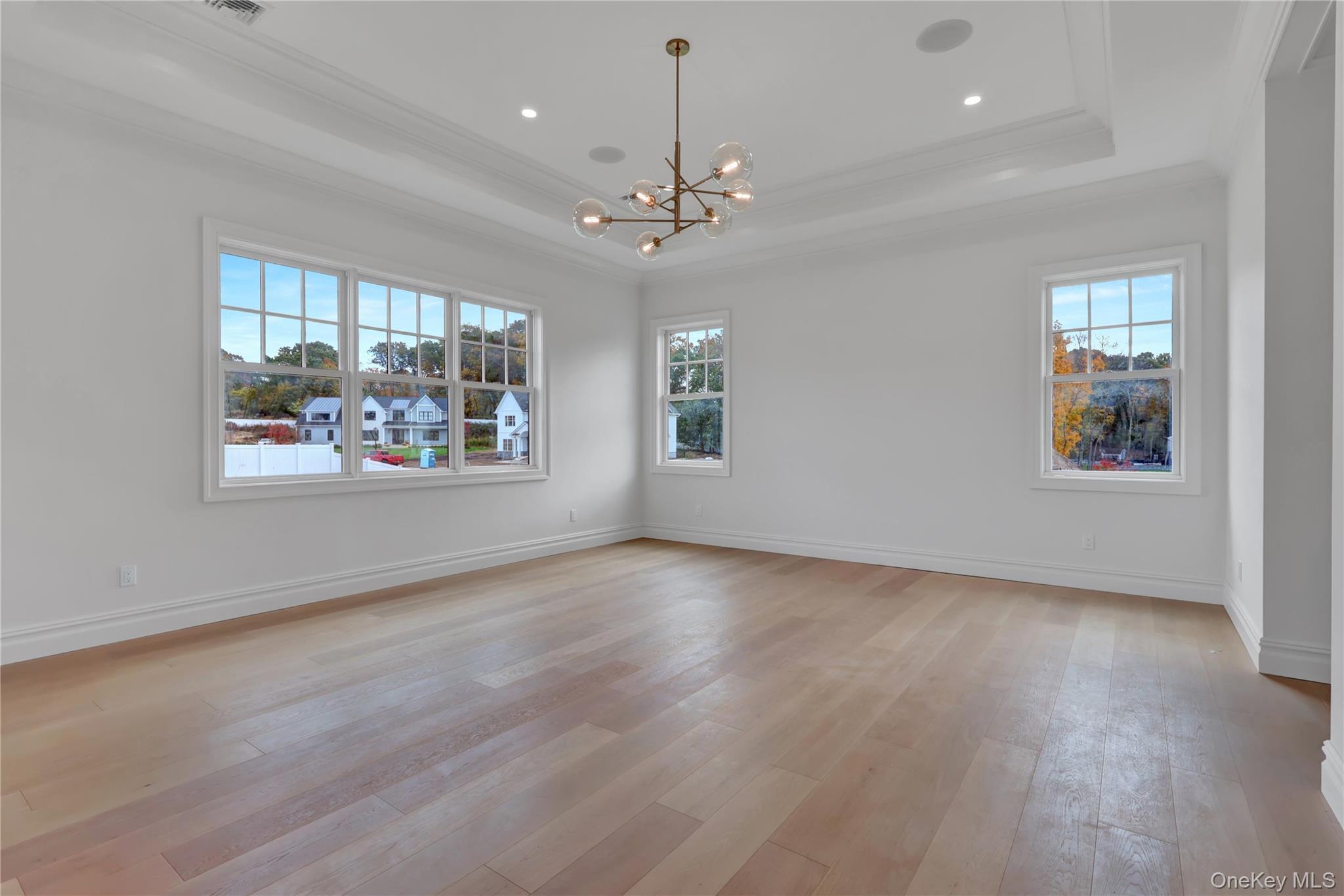 Single Family Estates Suffolk County, NY 11747, MLS-925599-13