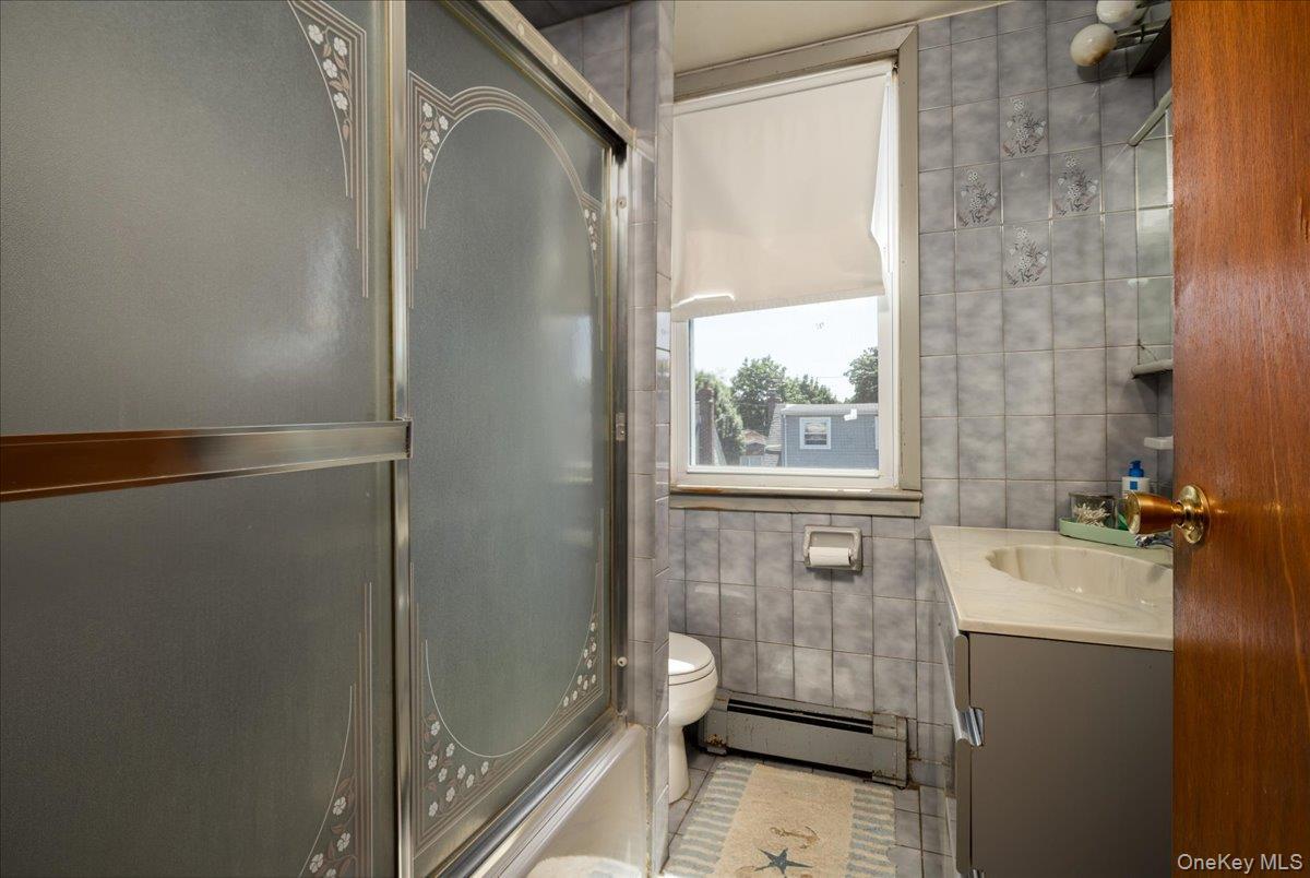 Single Family Gotham Nassau County, NY 11003, MLS-925617-13