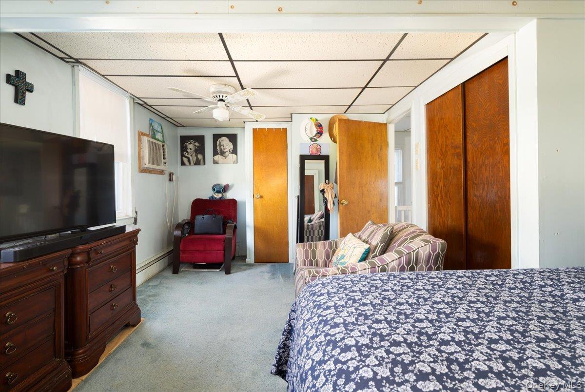 Single Family Gotham Nassau County, NY 11003, MLS-925617-16