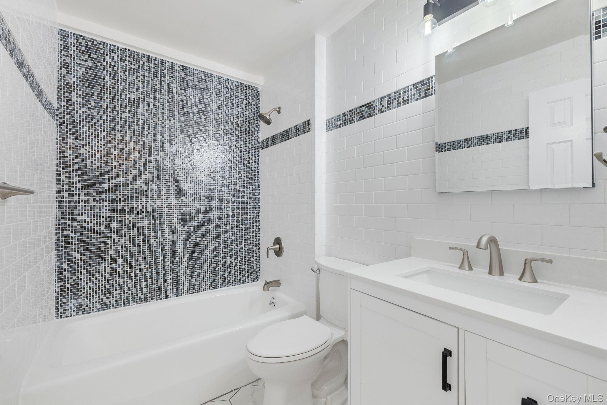 Single Family Central Park Westchester County, NY 10583, MLS-925632-8