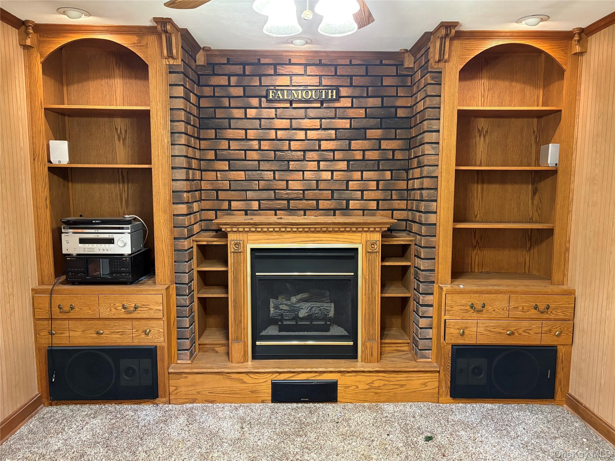 Single Family Hot Water  Suffolk County, NY 11949, MLS-925638-8