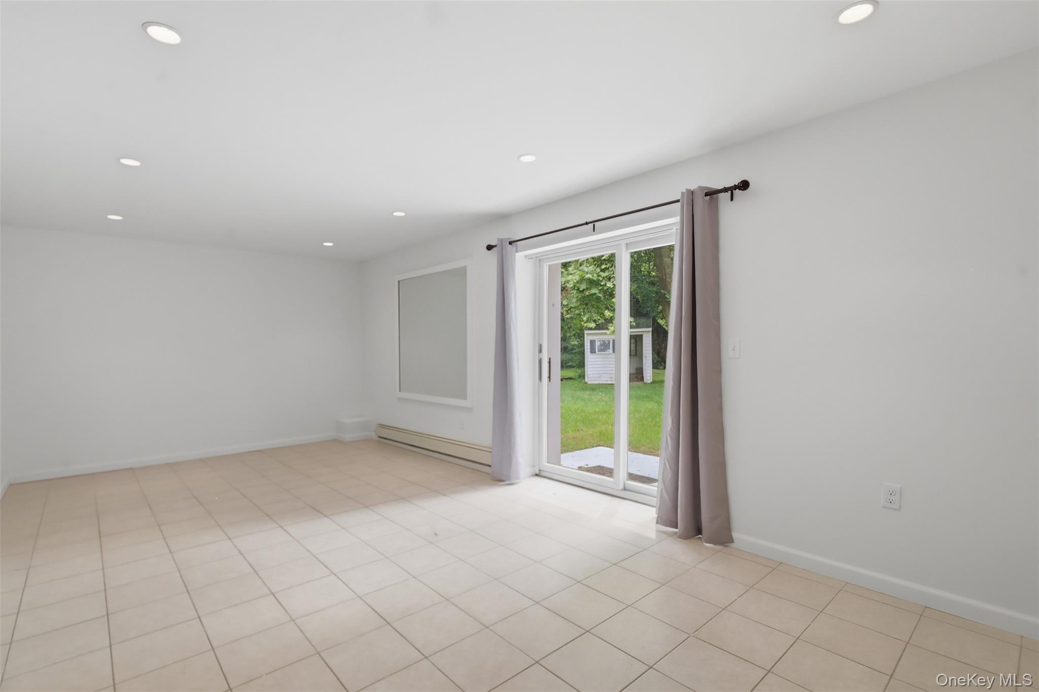 Single Family Blue Jay Drive Orange County, NY 12550, MLS-925641-41