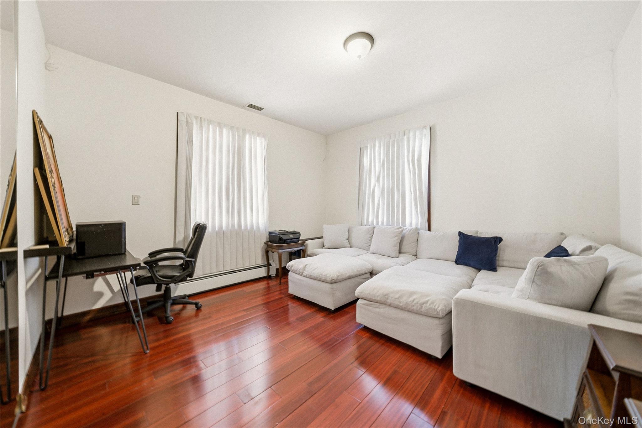 Single Family Radnor Queens, NY 11432, MLS-925654-10