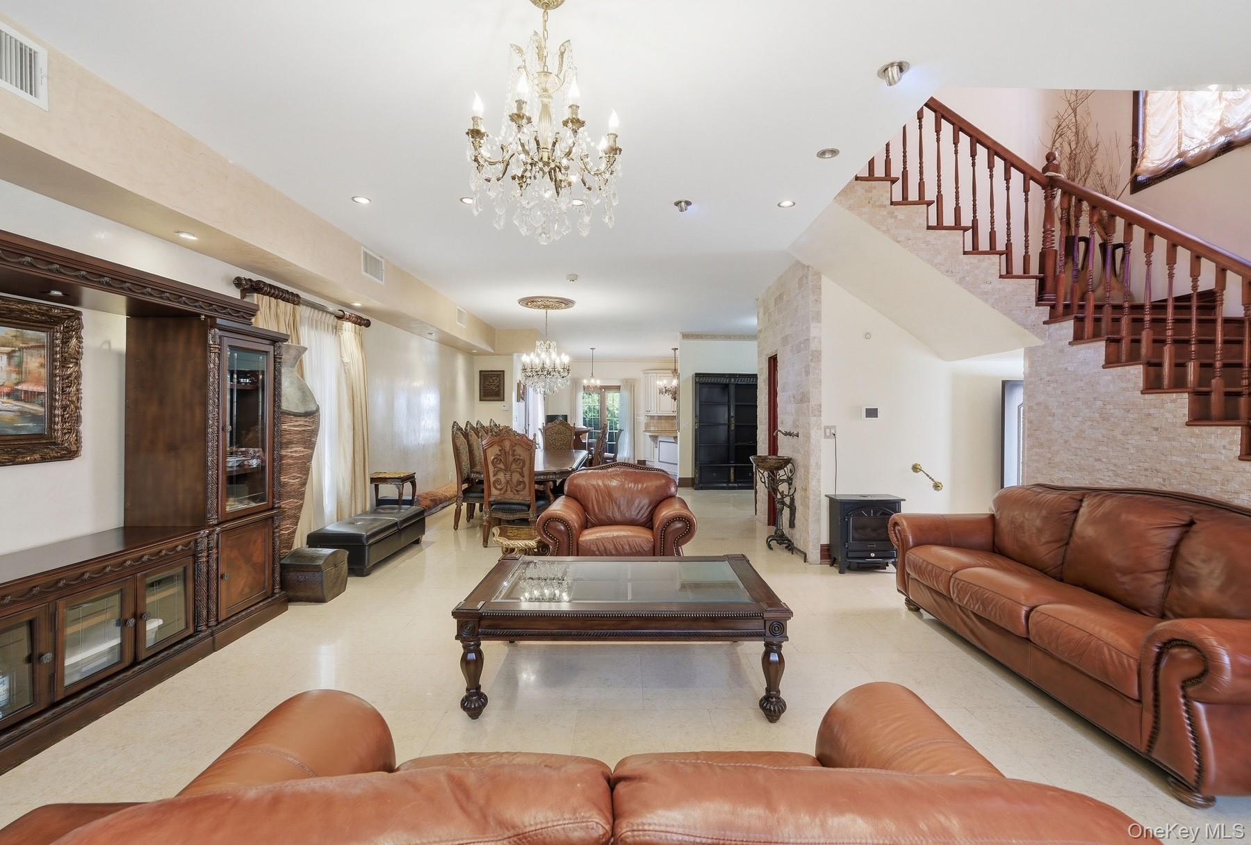 Single Family Radnor Queens, NY 11432, MLS-925654-3