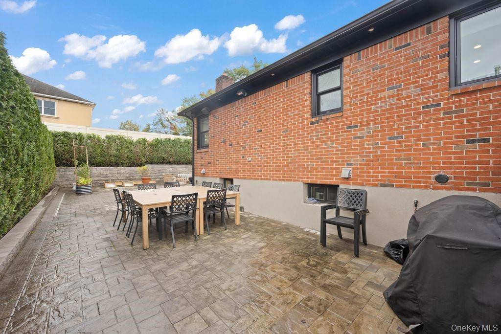 Single Family Beacon Staten Island, NY 10306, MLS-925658-33